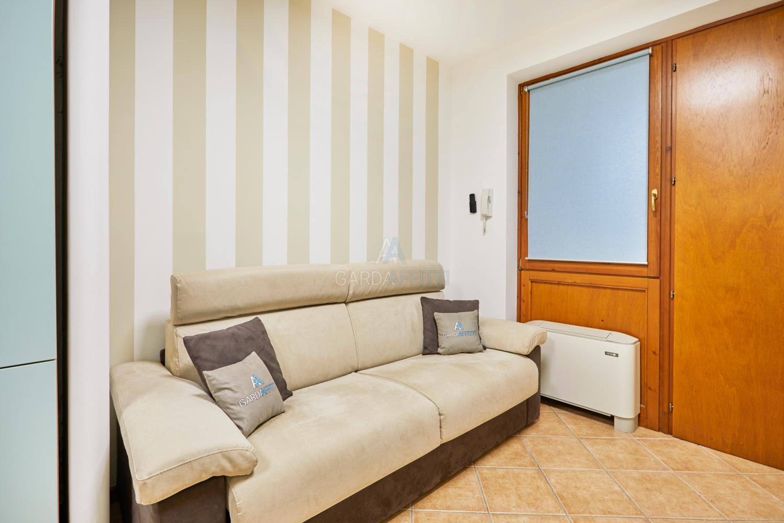 Rubino Apartment - Tre piscine a pochi passi dal lago