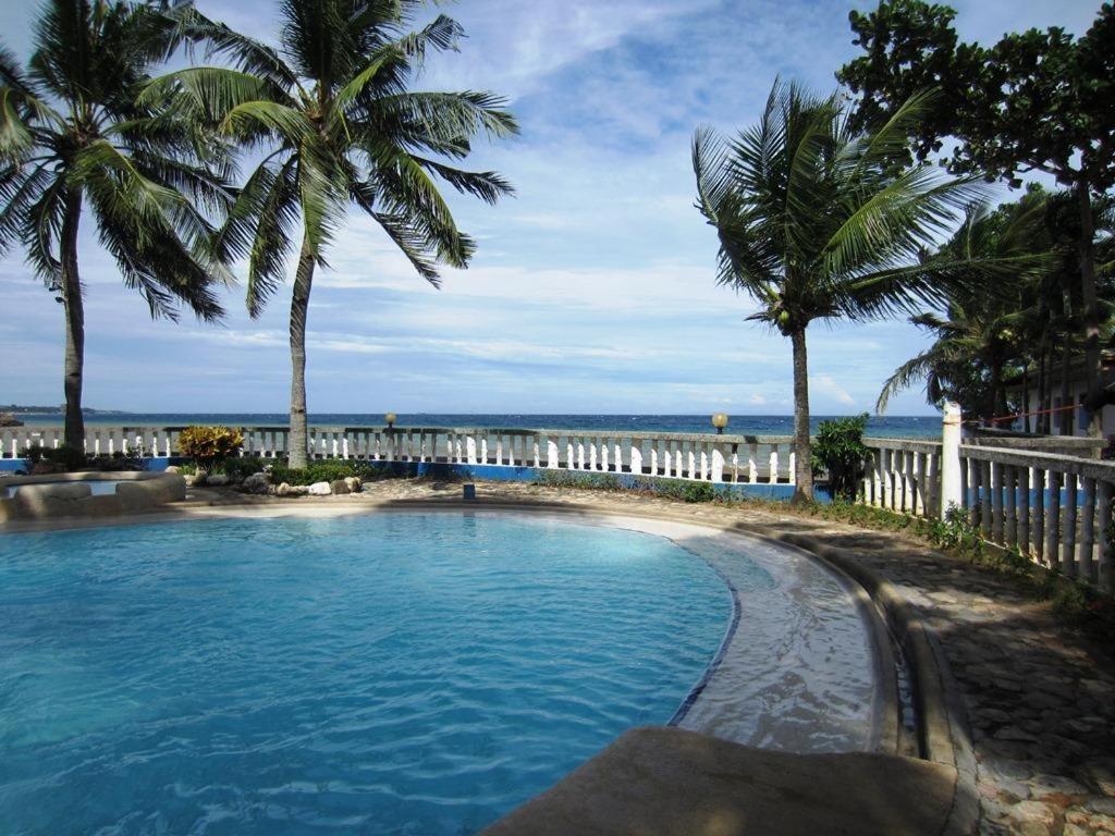 Estaca Bay Gardens Conference Resort powered by Cocotel