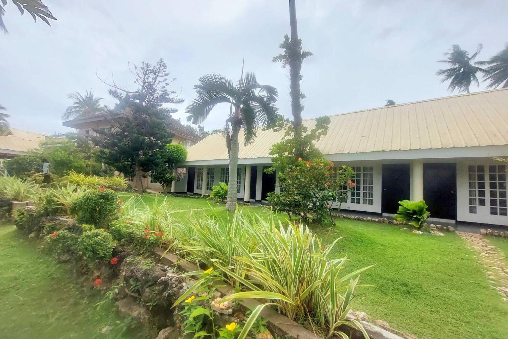 Estaca Bay Gardens Conference Resort powered by Cocotel