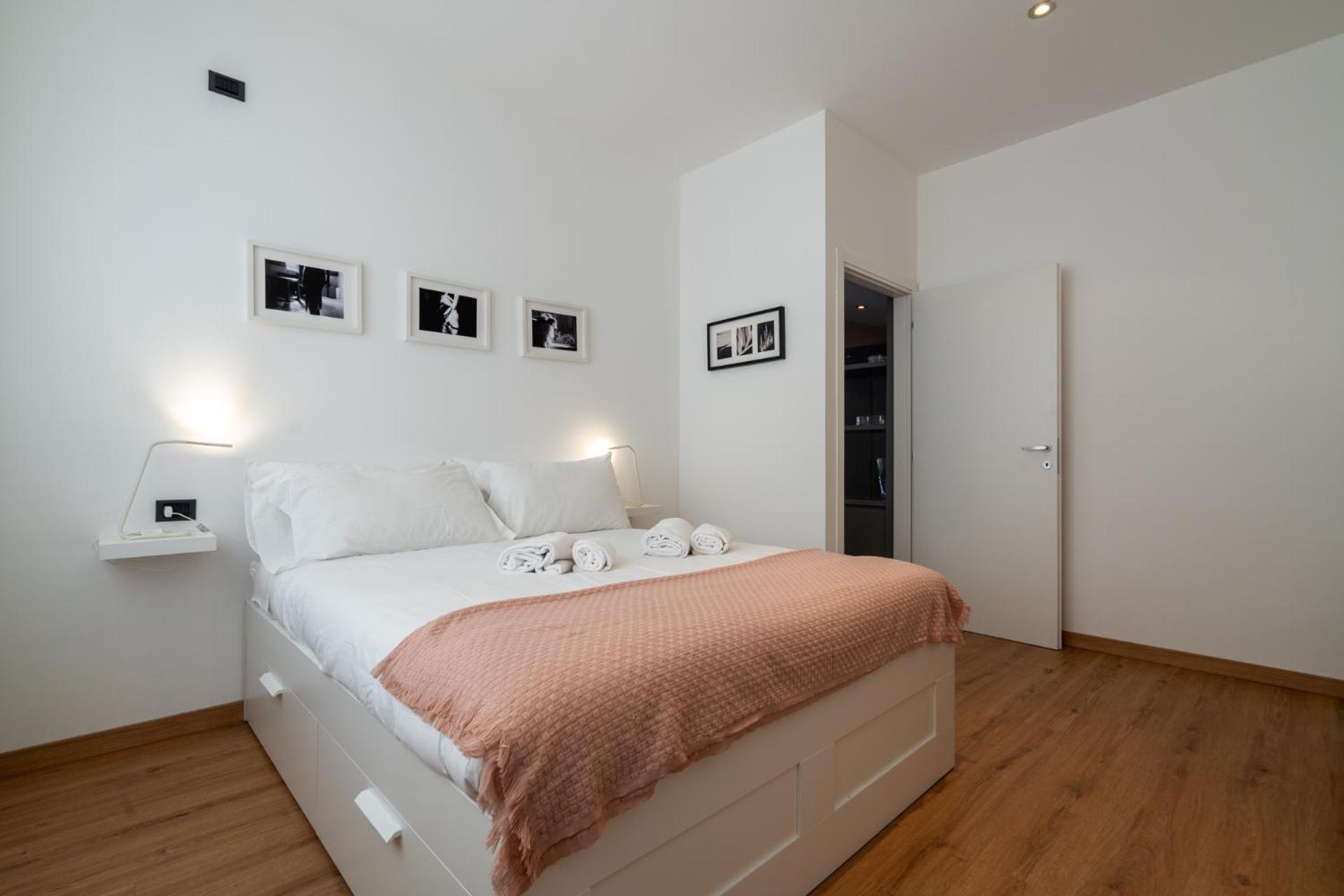 Italianflat - Elegant flat with balcony M4 Tricolore - 7 pax