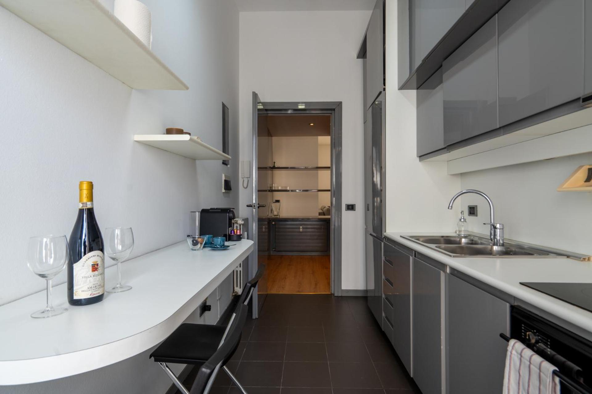 Italianflat - Elegant flat with balcony M4 Tricolore - 7 pax