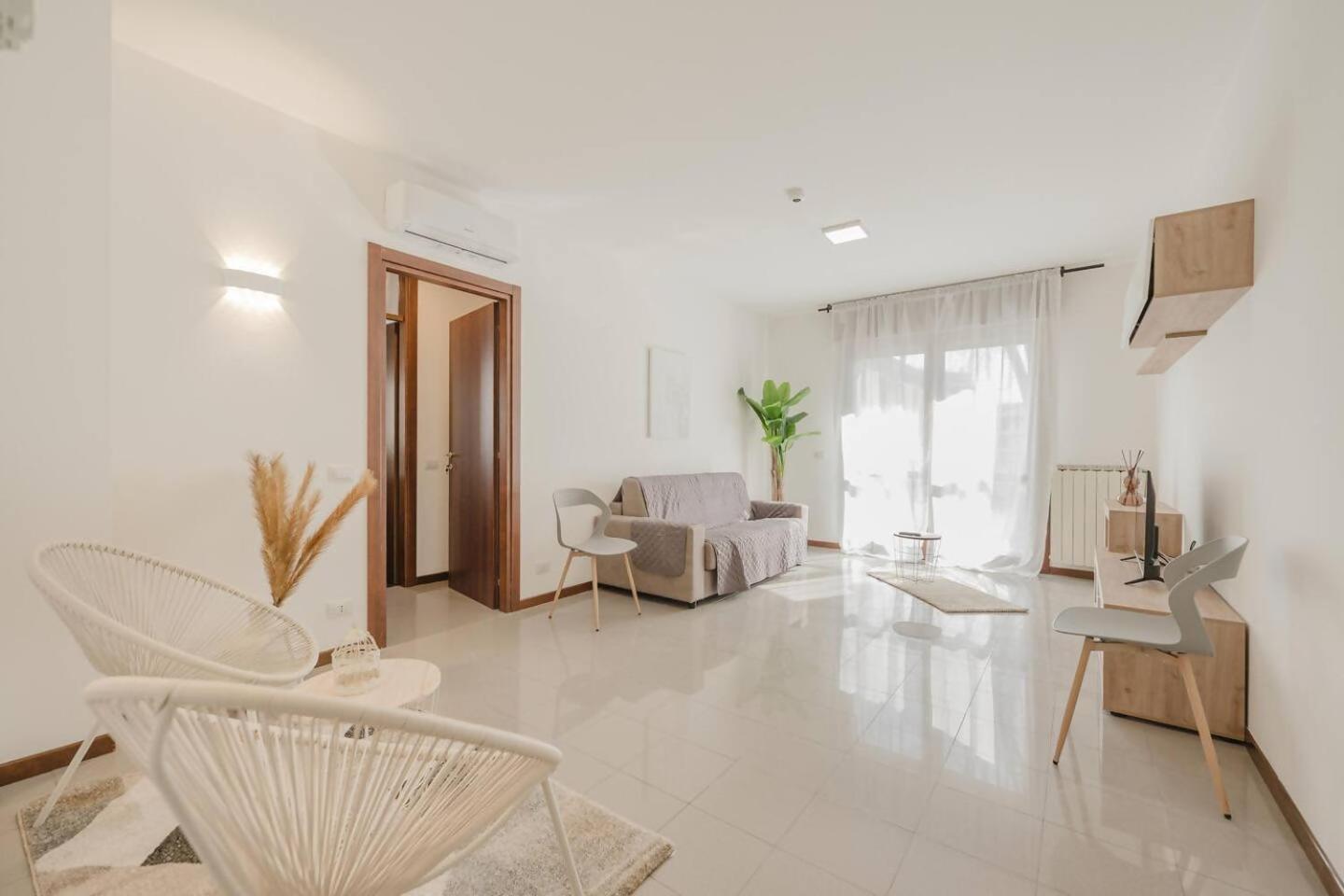 Unico Apt 4, 6 ospiti, parcheggio gratis, 10 minuti da Venezia