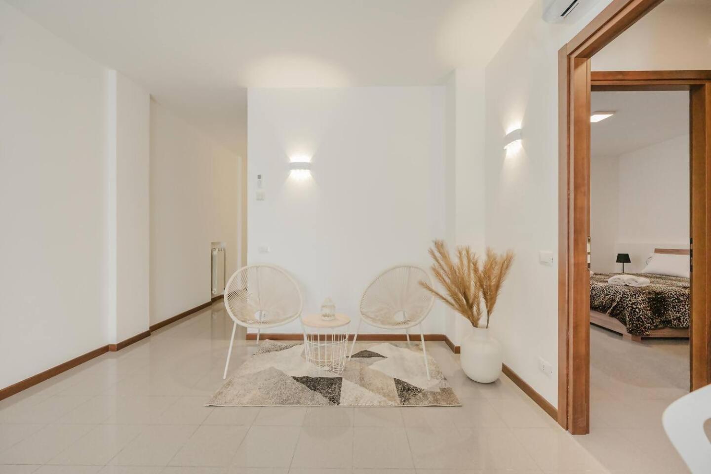 Unico Apt 4, 6 ospiti, parcheggio gratis, 10 minuti da Venezia