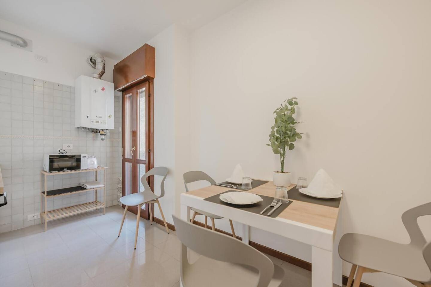 Unico Apt 4, 6 ospiti, parcheggio gratis, 10 minuti da Venezia