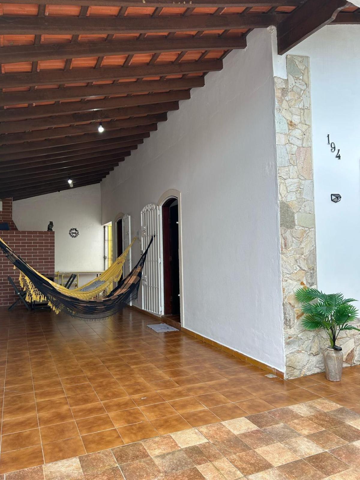 Casa Praia Grande pé na areia
