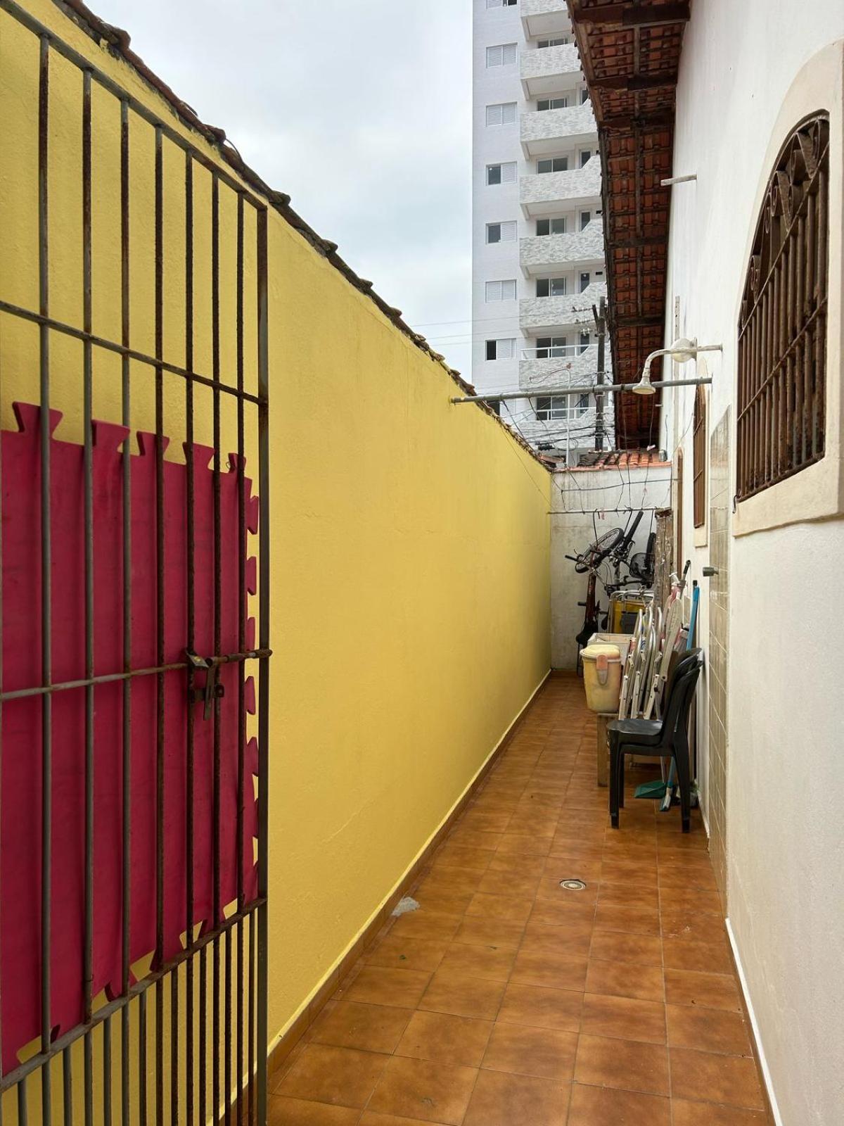Casa Praia Grande pé na areia
