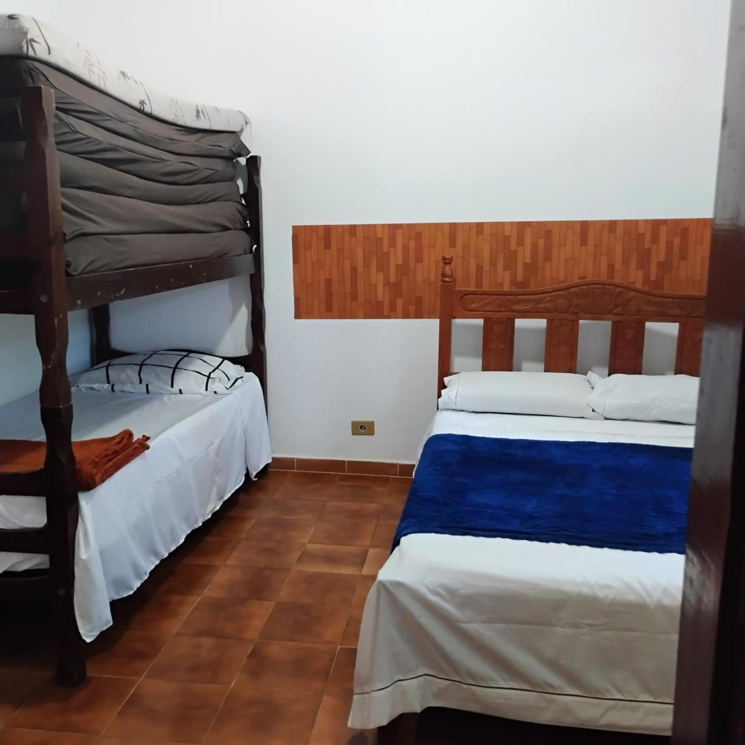 Casa Praia Grande pé na areia