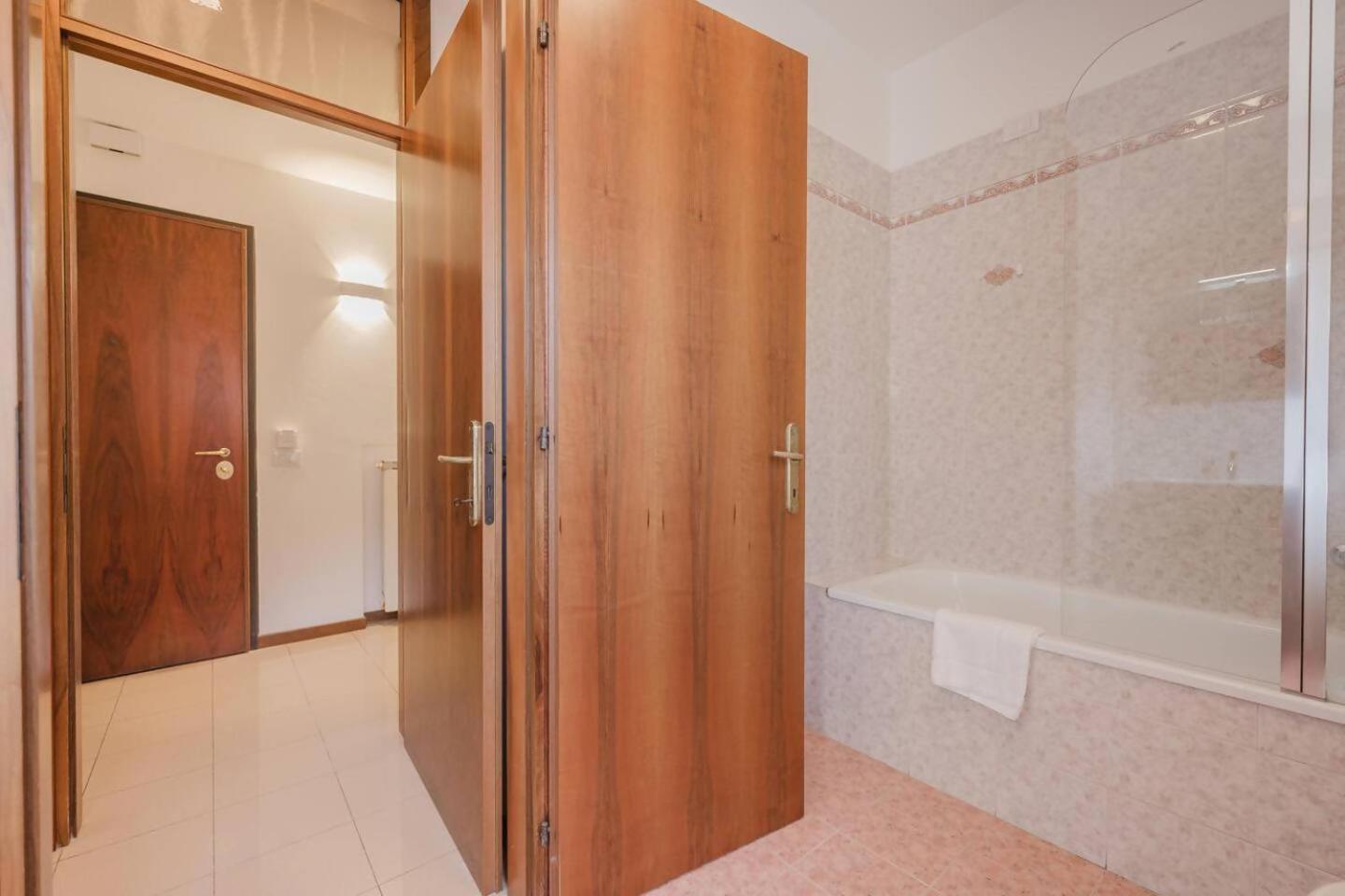 Unico Apt 8, 4 ospiti, parcheggio gratis, 10 minuti da Venezia