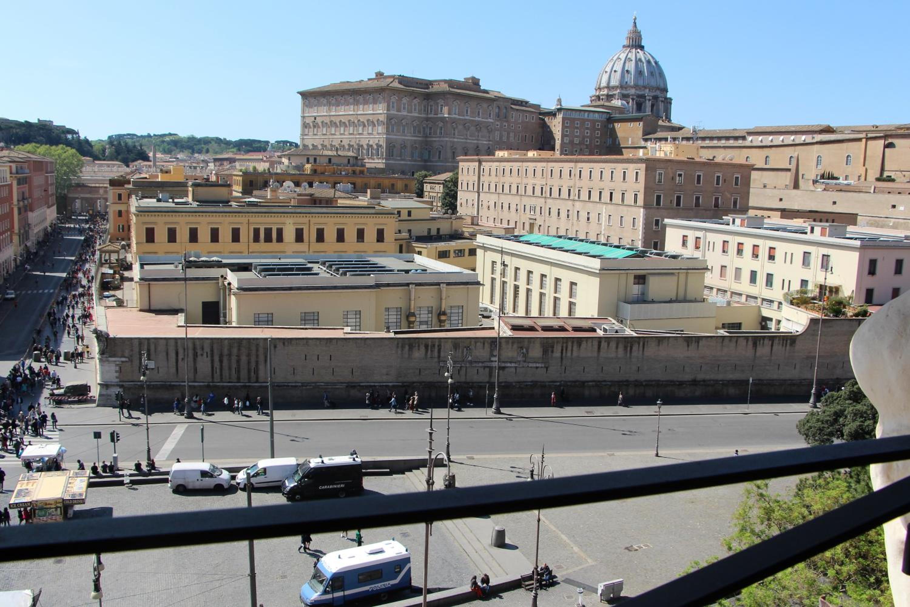 La Rosa del Vaticano Luxury Apartment