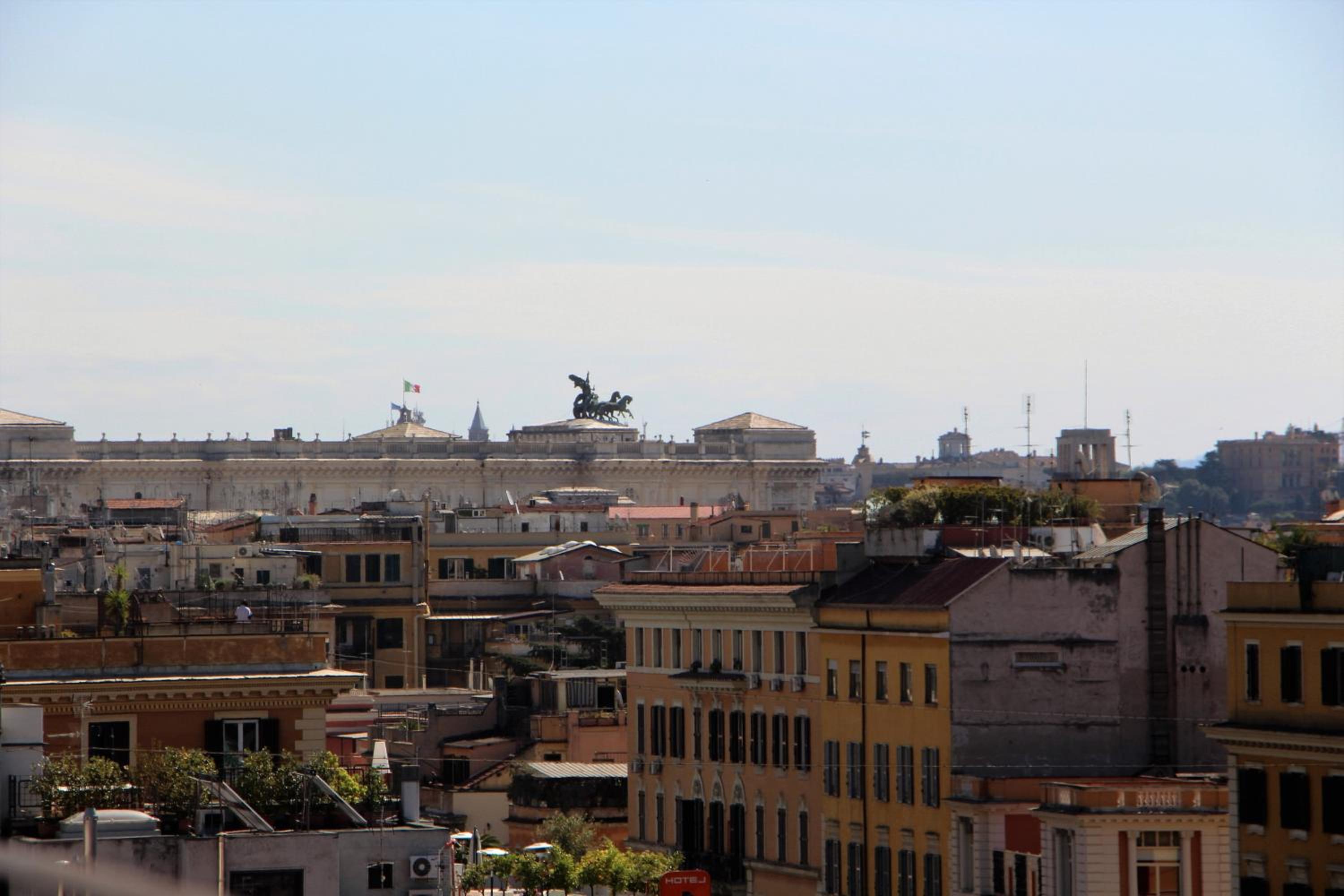 La Rosa del Vaticano Luxury Apartment