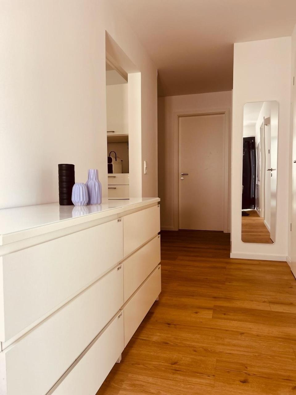 AlbLoft - Modernes neues Apartment nahe City & Alb für bis zu 6 Personen in Kirchentellinsfurt
