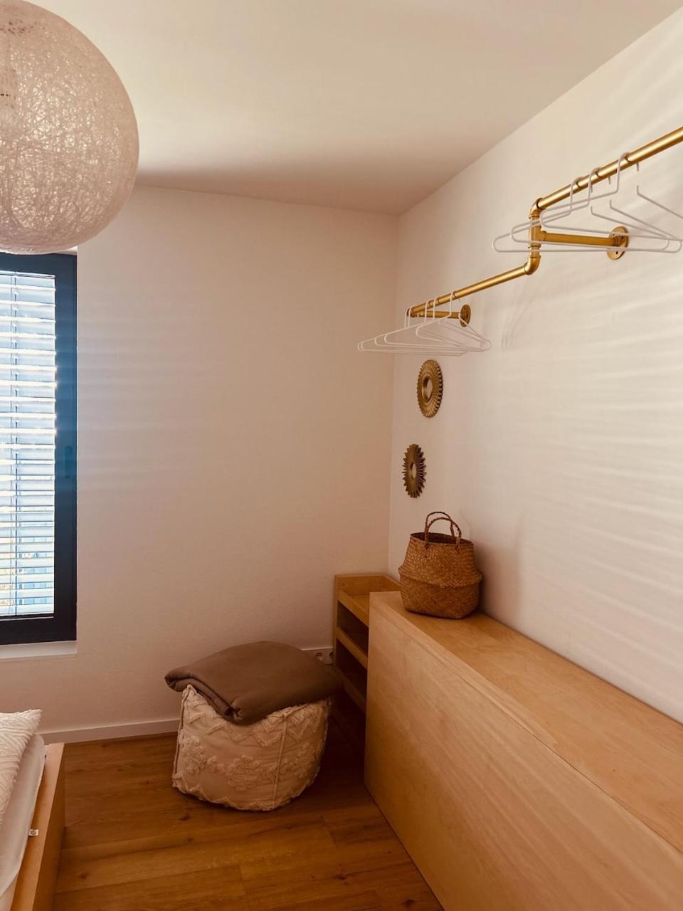 AlbLoft - Modernes neues Apartment nahe City & Alb für bis zu 6 Personen in Kirchentellinsfurt