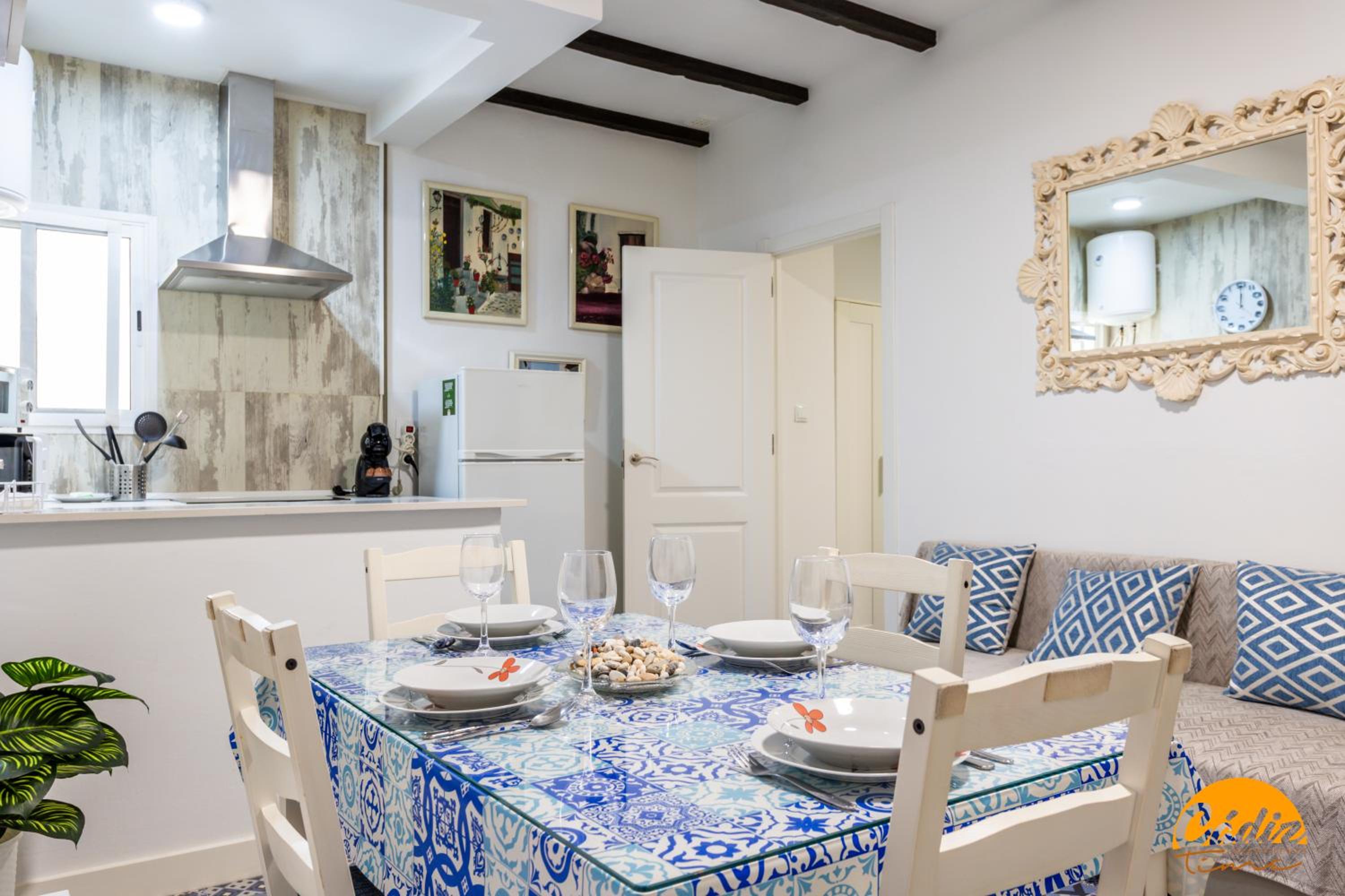 Posada del Barrio by LiveWork