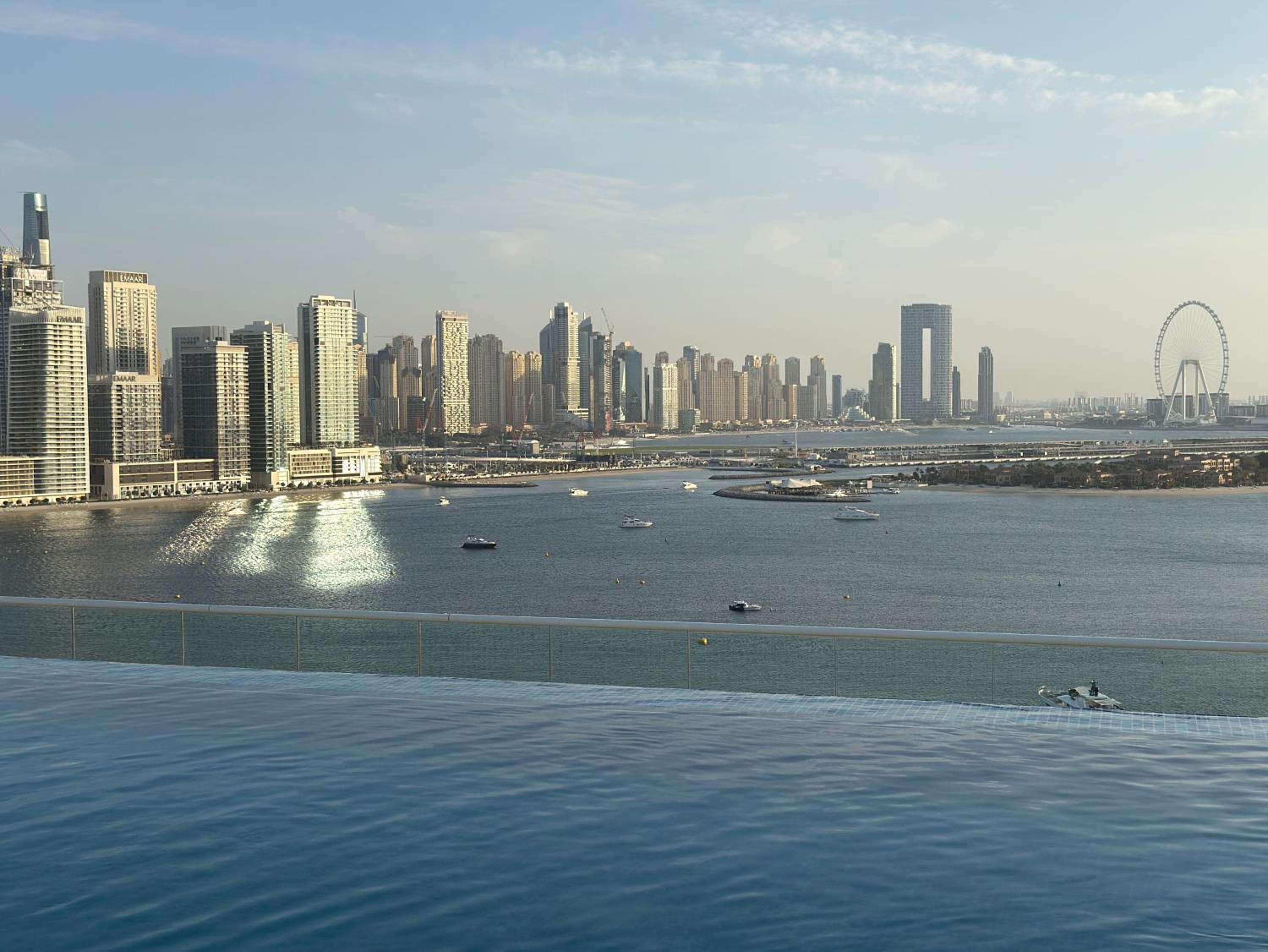SevenPalm 2BR SeaView RooftopPool privBeach