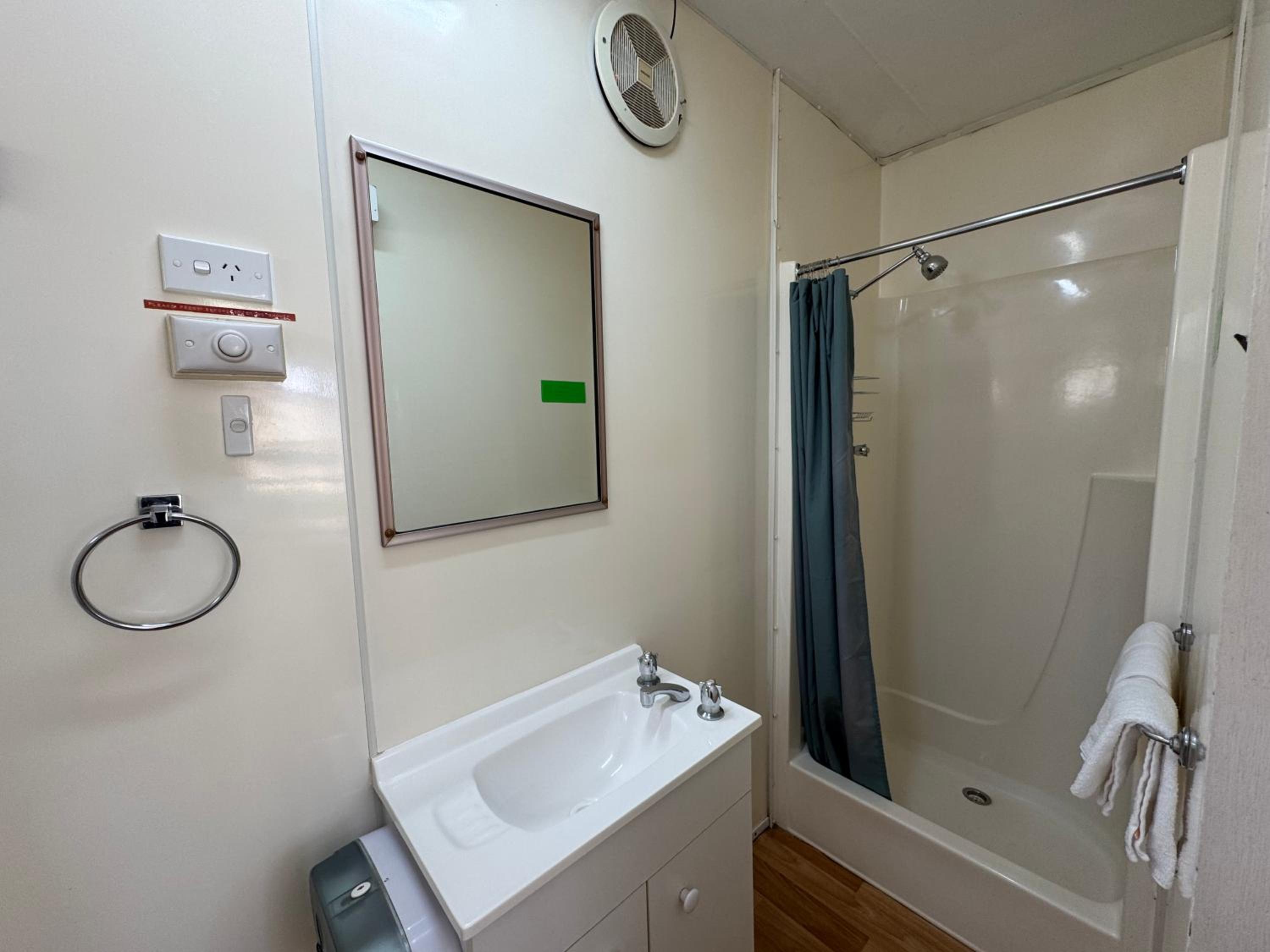 Hay Caravan Park