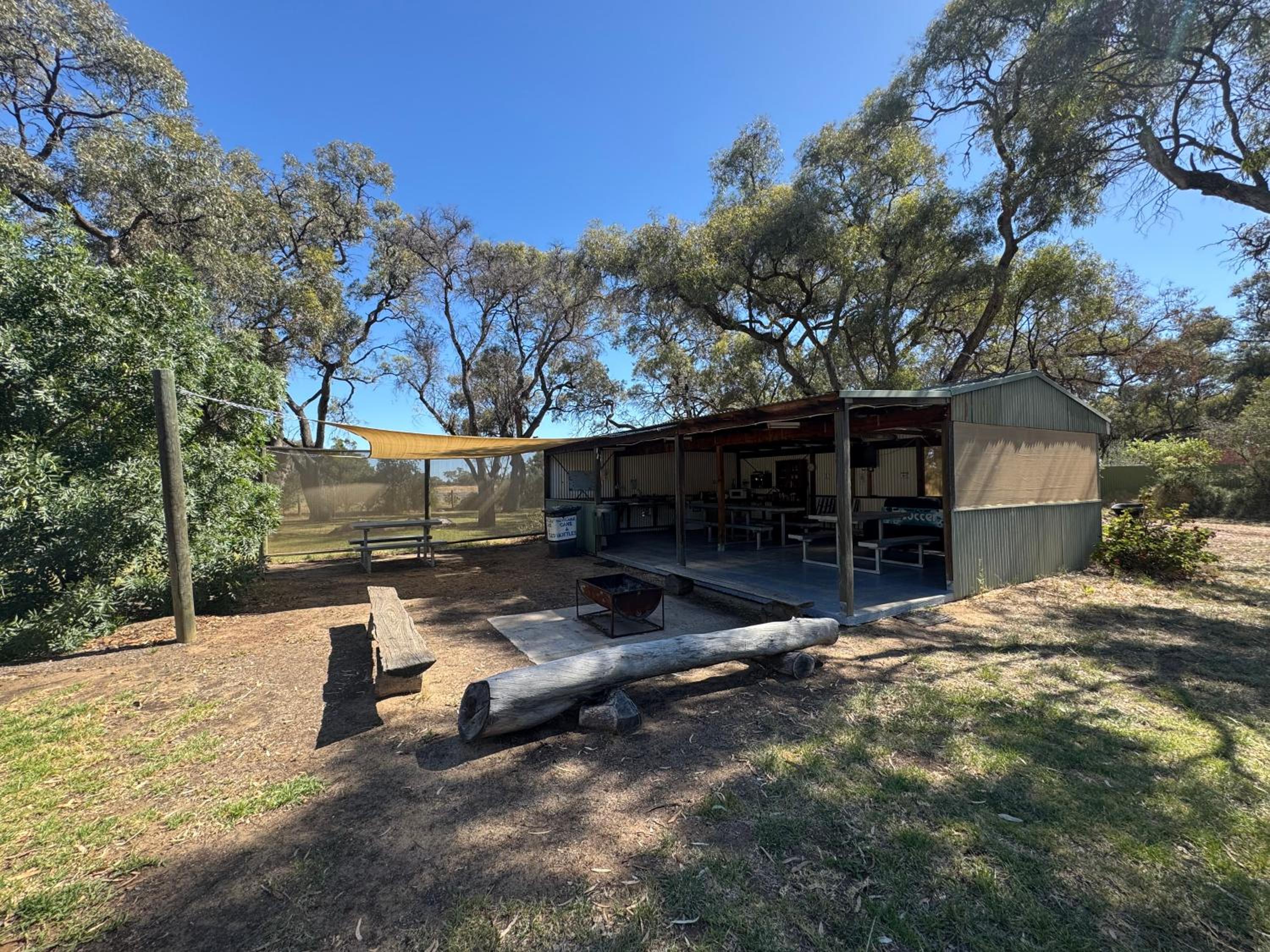 Hay Caravan Park