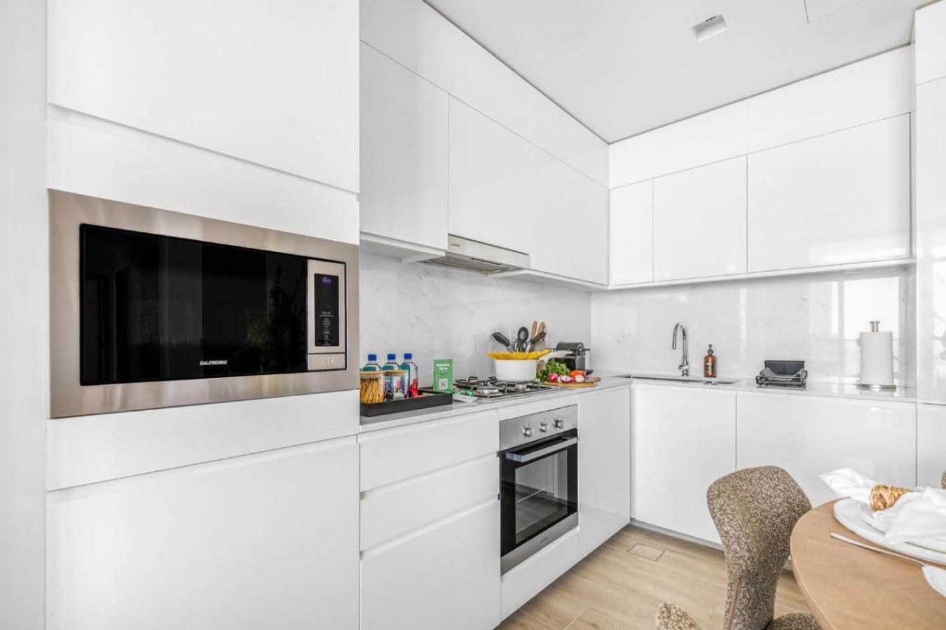 New Beach and Creek View 2BR in Palace Residences