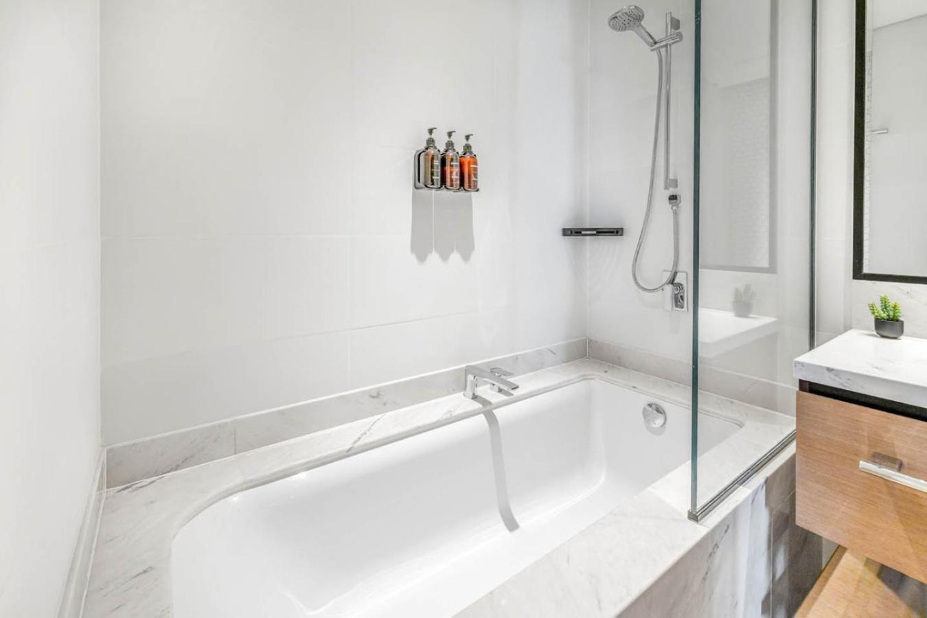 New Beach and Creek View 2BR in Palace Residences