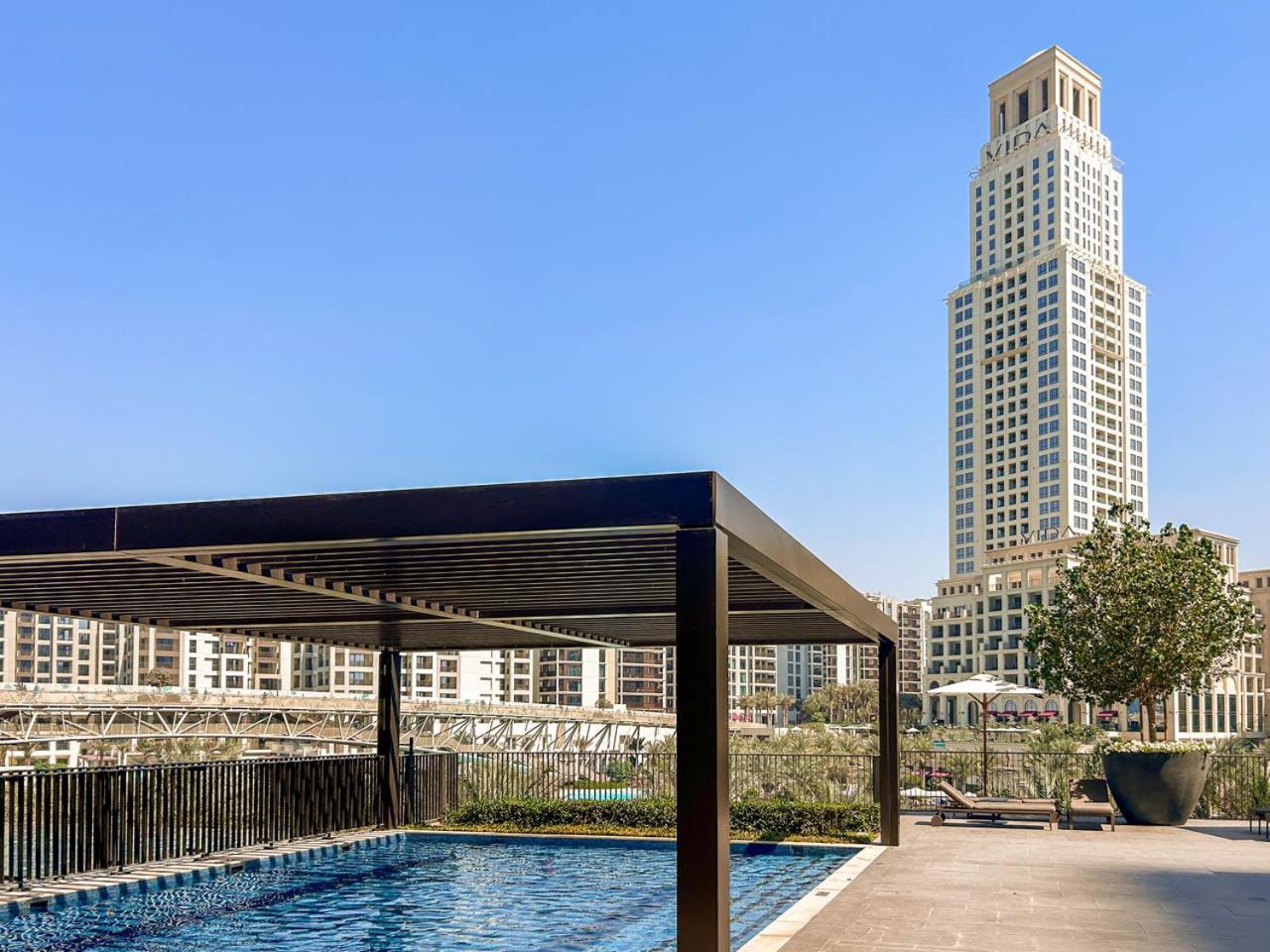 New Beach and Creek View 2BR in Palace Residences