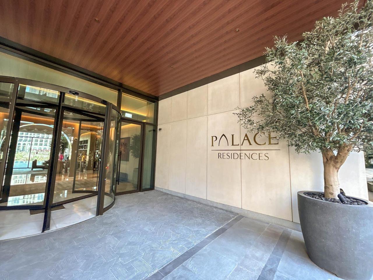 New Beach and Creek View 2BR in Palace Residences