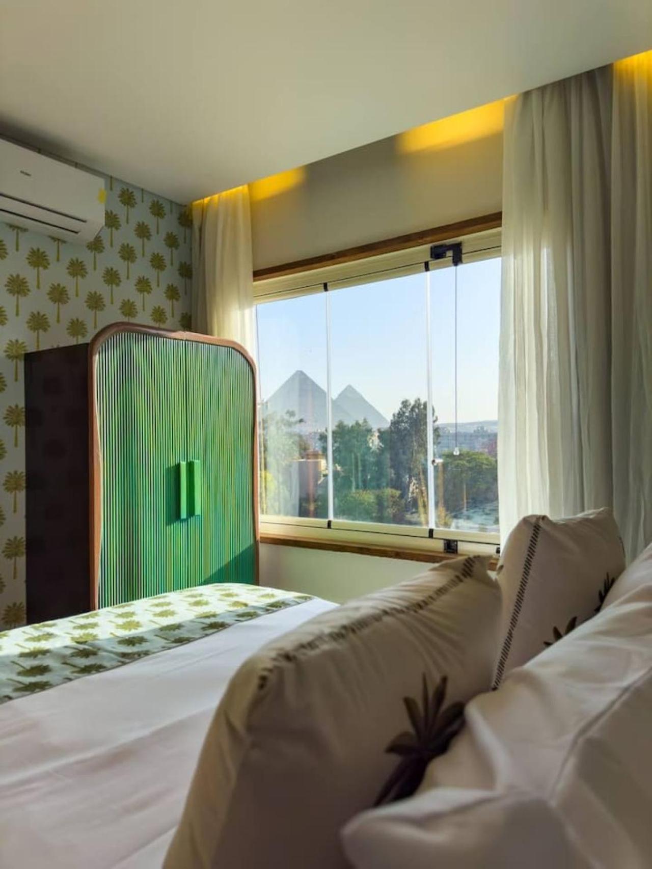 Bohemian Oasis with Pyramids View Ancient Bohemian Giza Khan