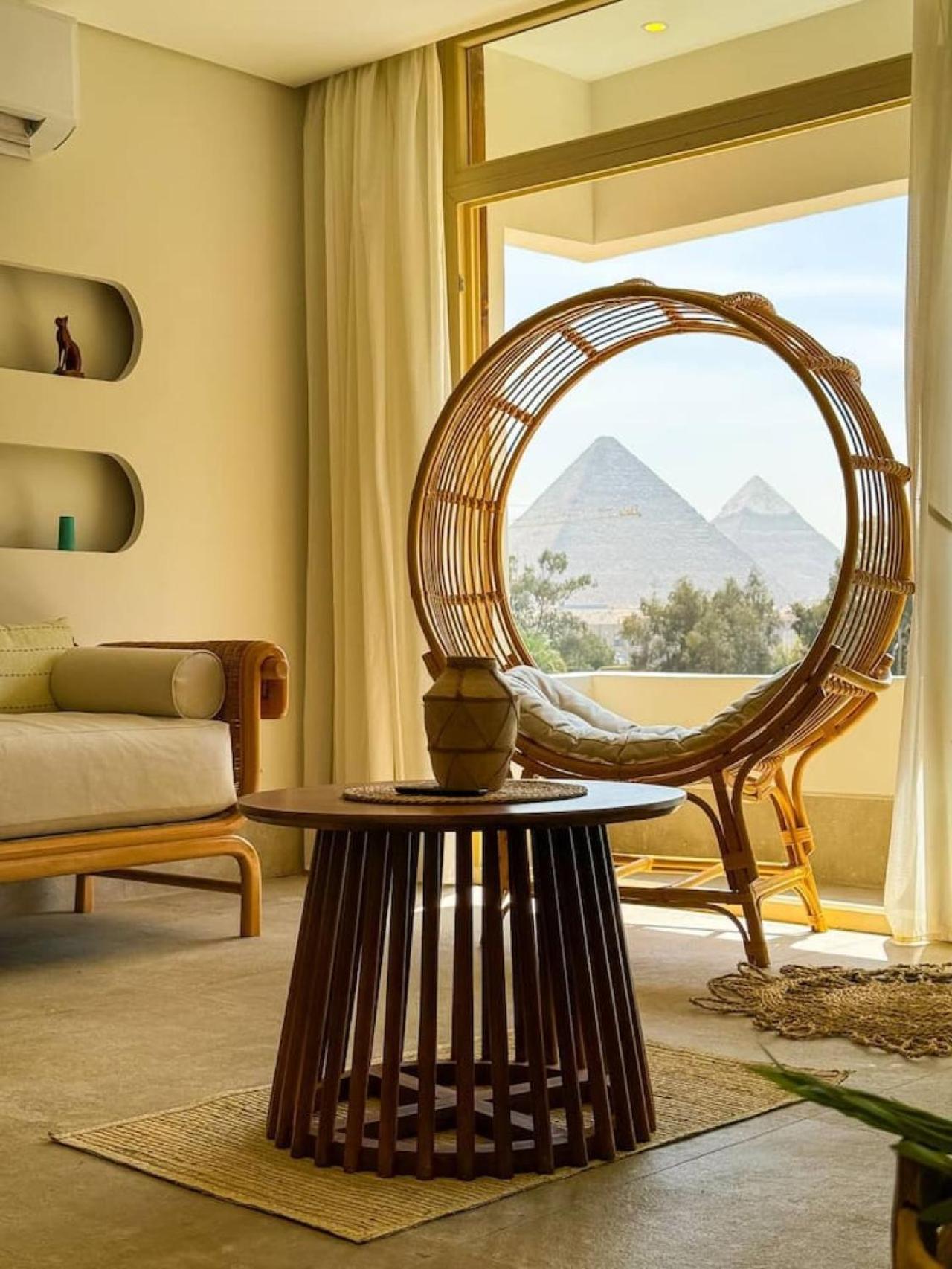 Bohemian Oasis with Pyramids View Ancient Bohemian Giza Khan
