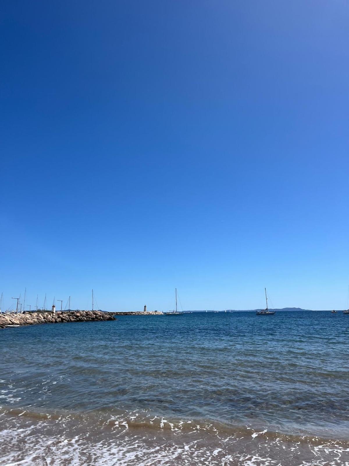 PORT DE HYERES - Appartement 40m2 - 4 personnes - place de PARKING