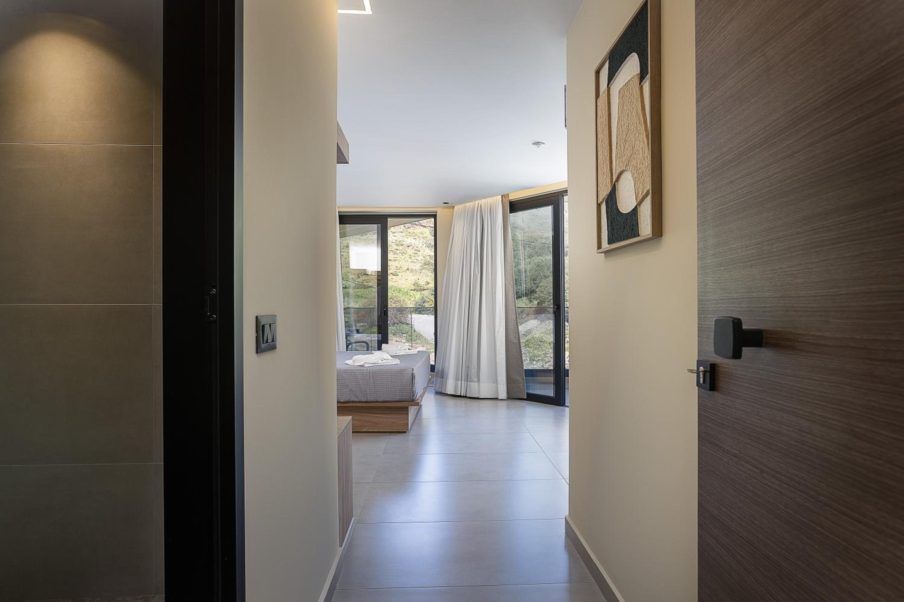 Elmima Luxury Villa