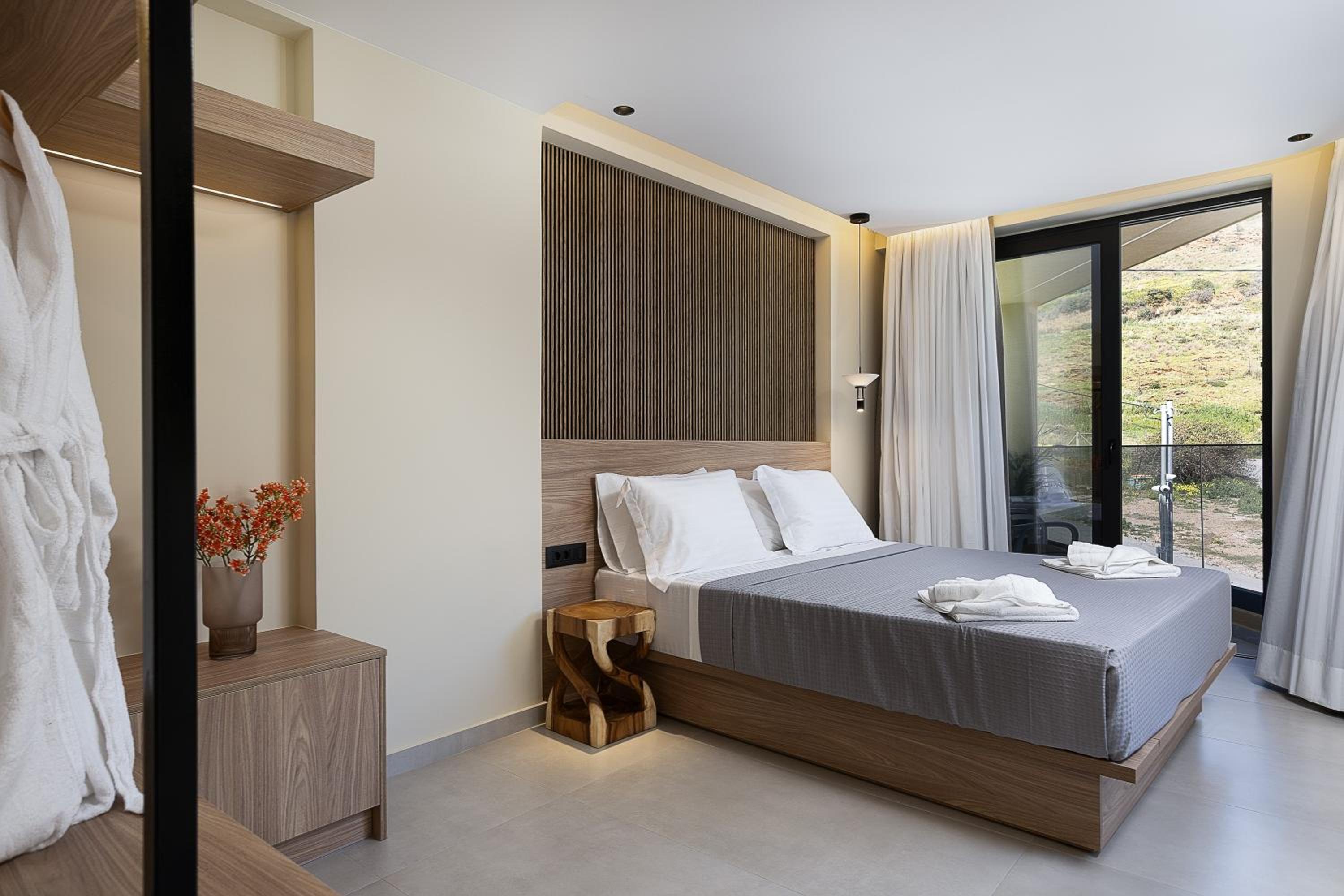 Elmima Luxury Villa