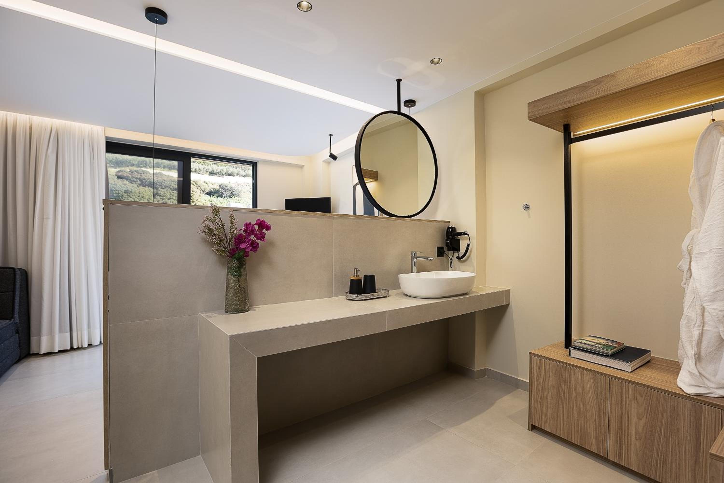 Elmima Luxury Villa