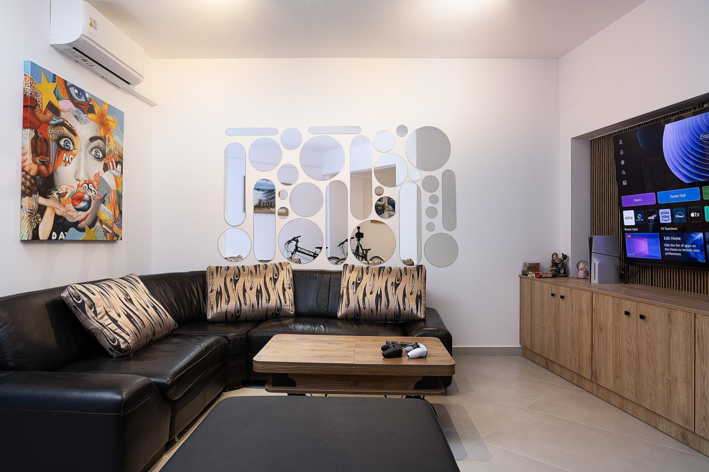 Elmima Luxury Villa