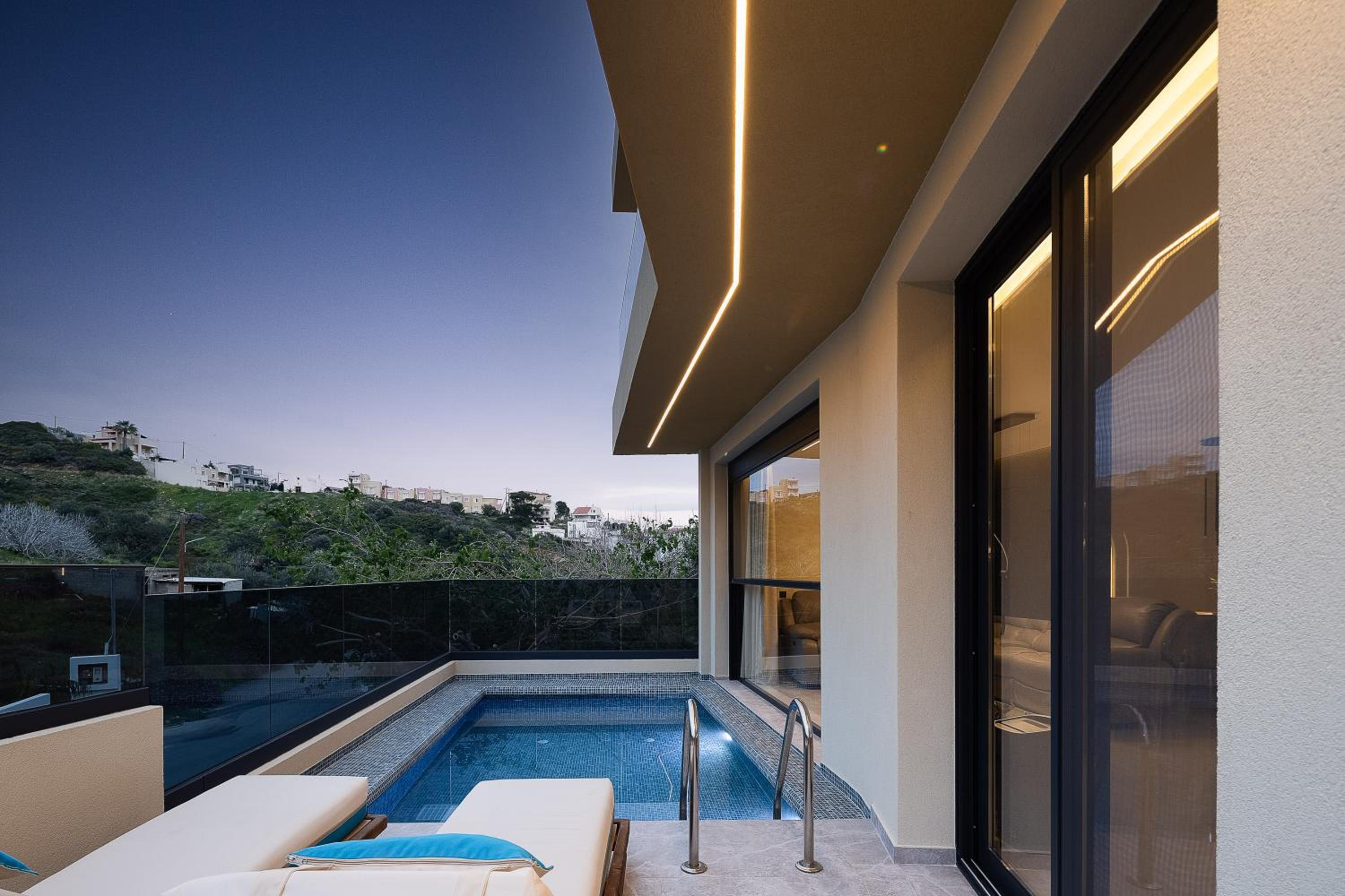 Elmima Luxury Villa