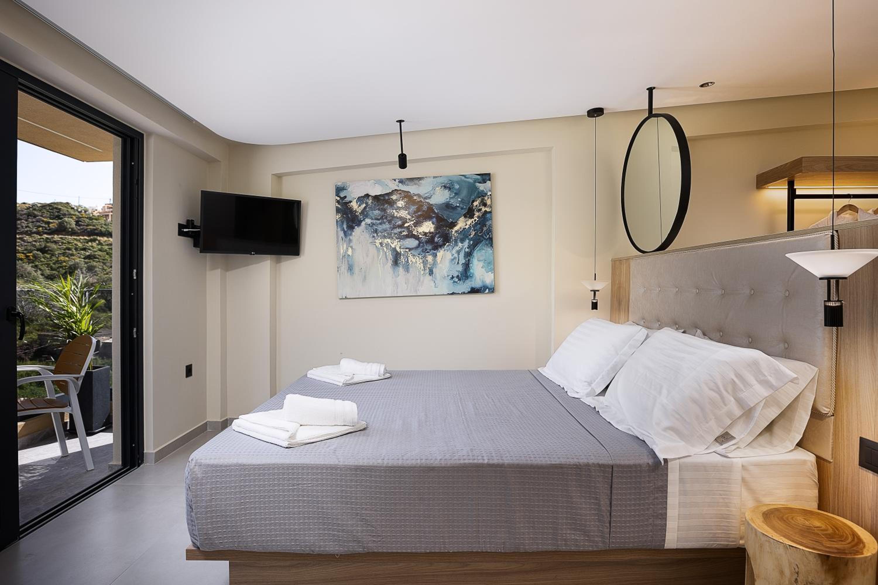 Elmima Luxury Villa