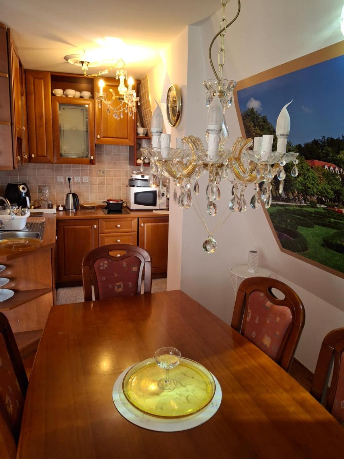 VILLA GOLF Crystal Drop Apartment