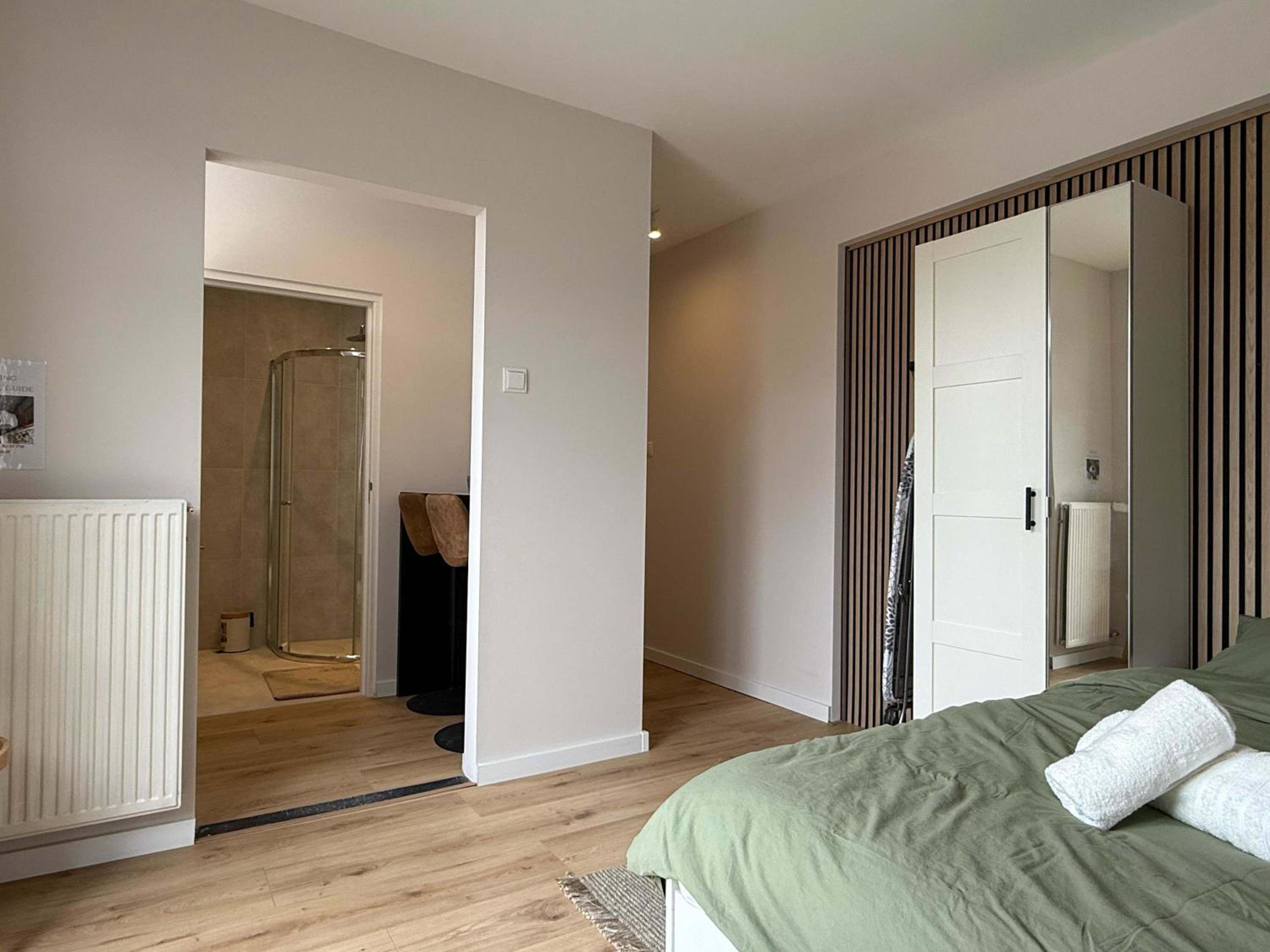 The Cozy Nest Stylish and Serene City Studio