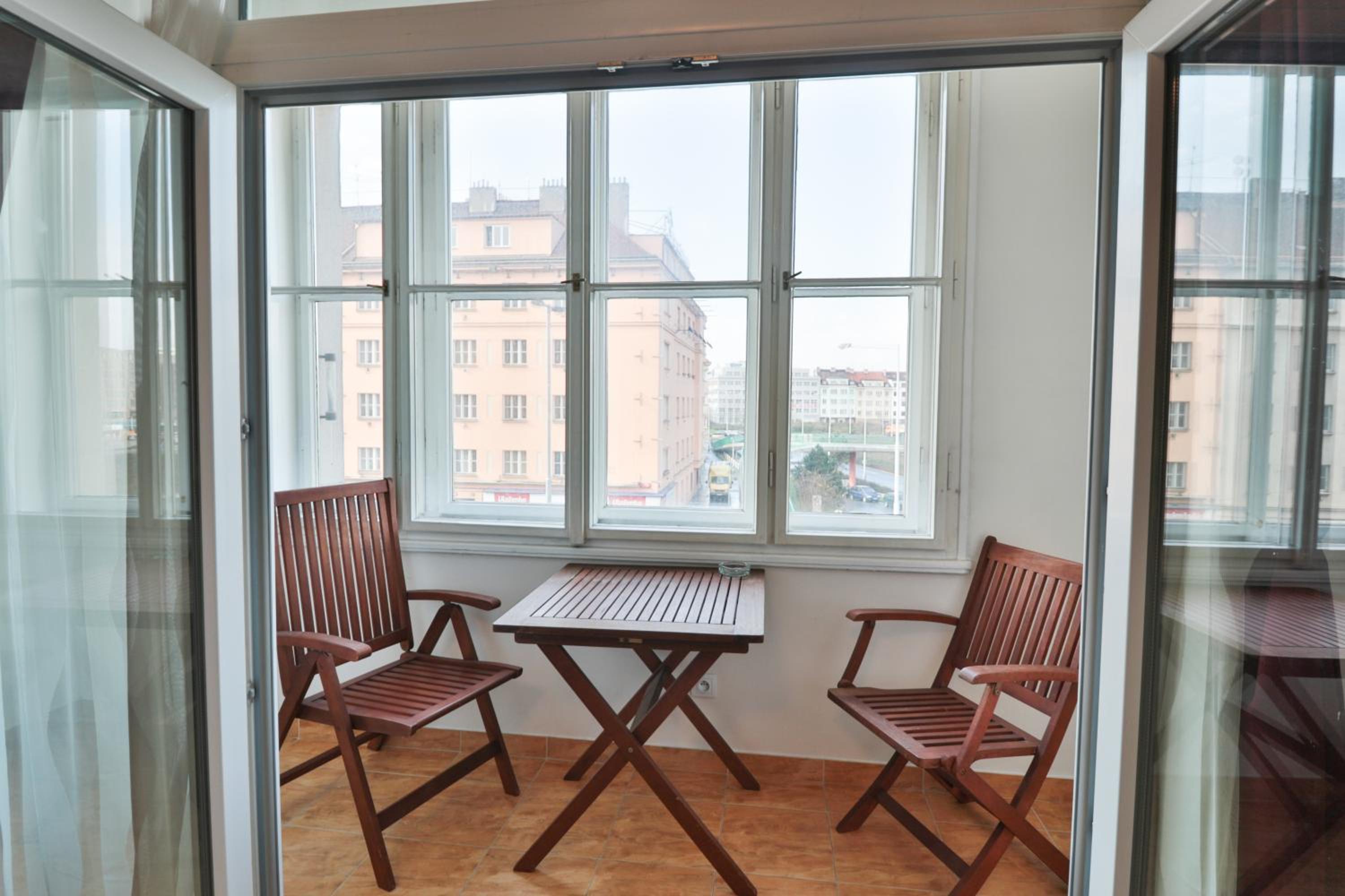 Spacious Prague View Apartment