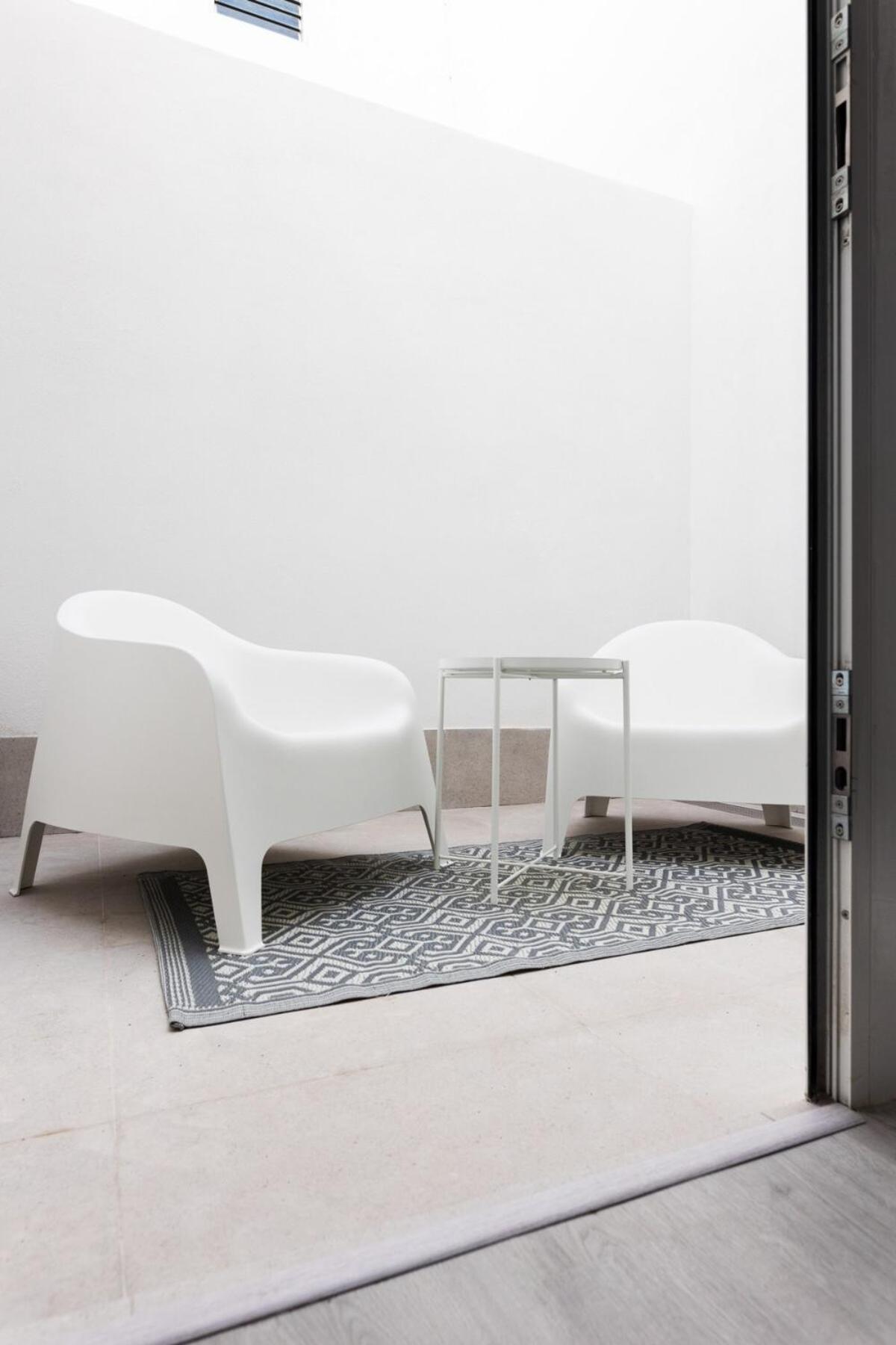 Modern Comfort in the Heart of La Laguna