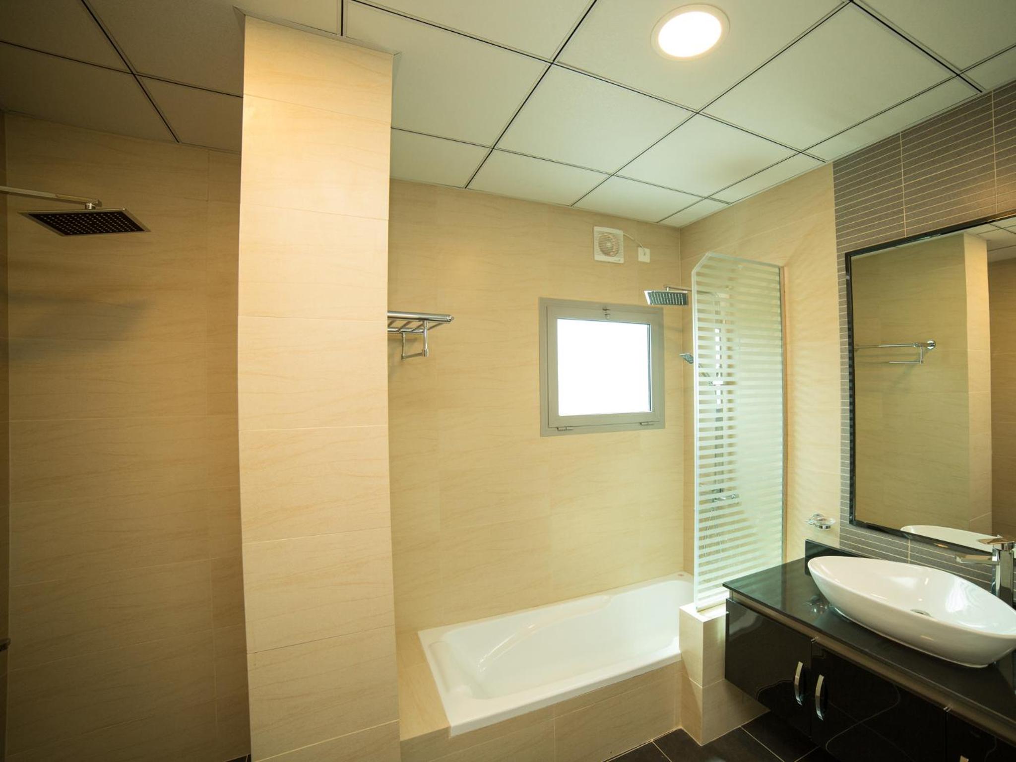 Golden Rose Luxury Suites (Royal Executive)