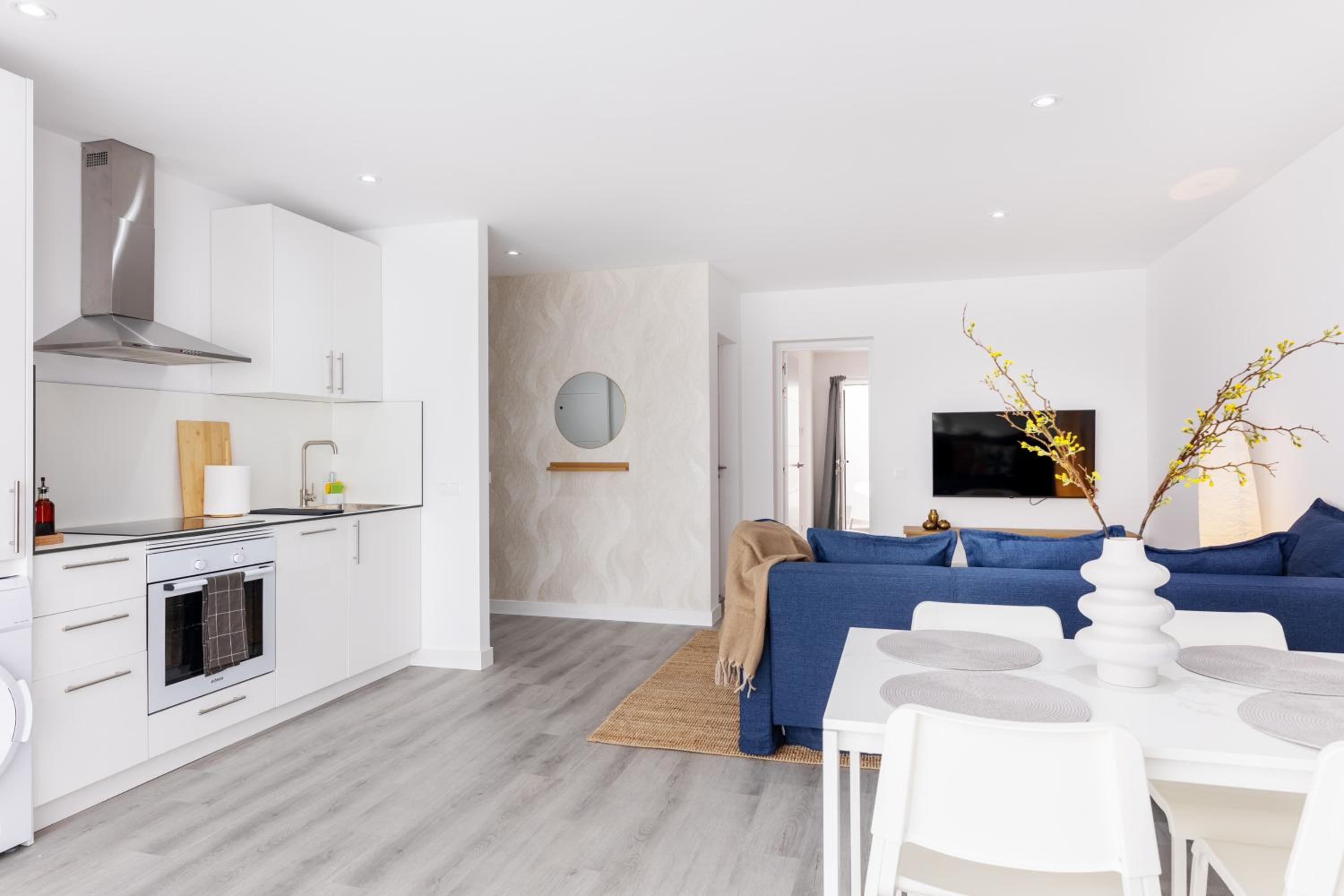 Modern Comfort in the Heart of La Laguna