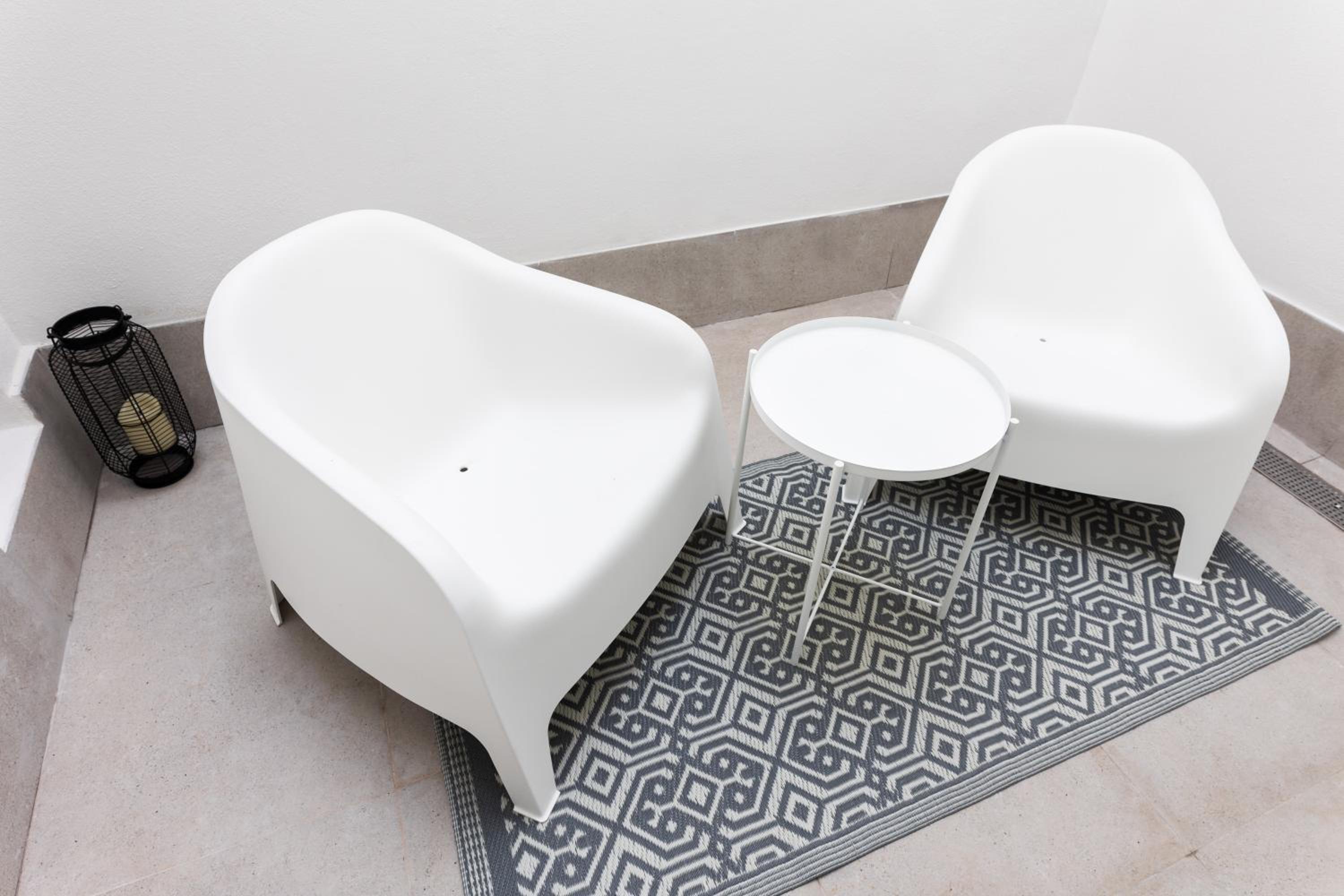 Modern Comfort in the Heart of La Laguna