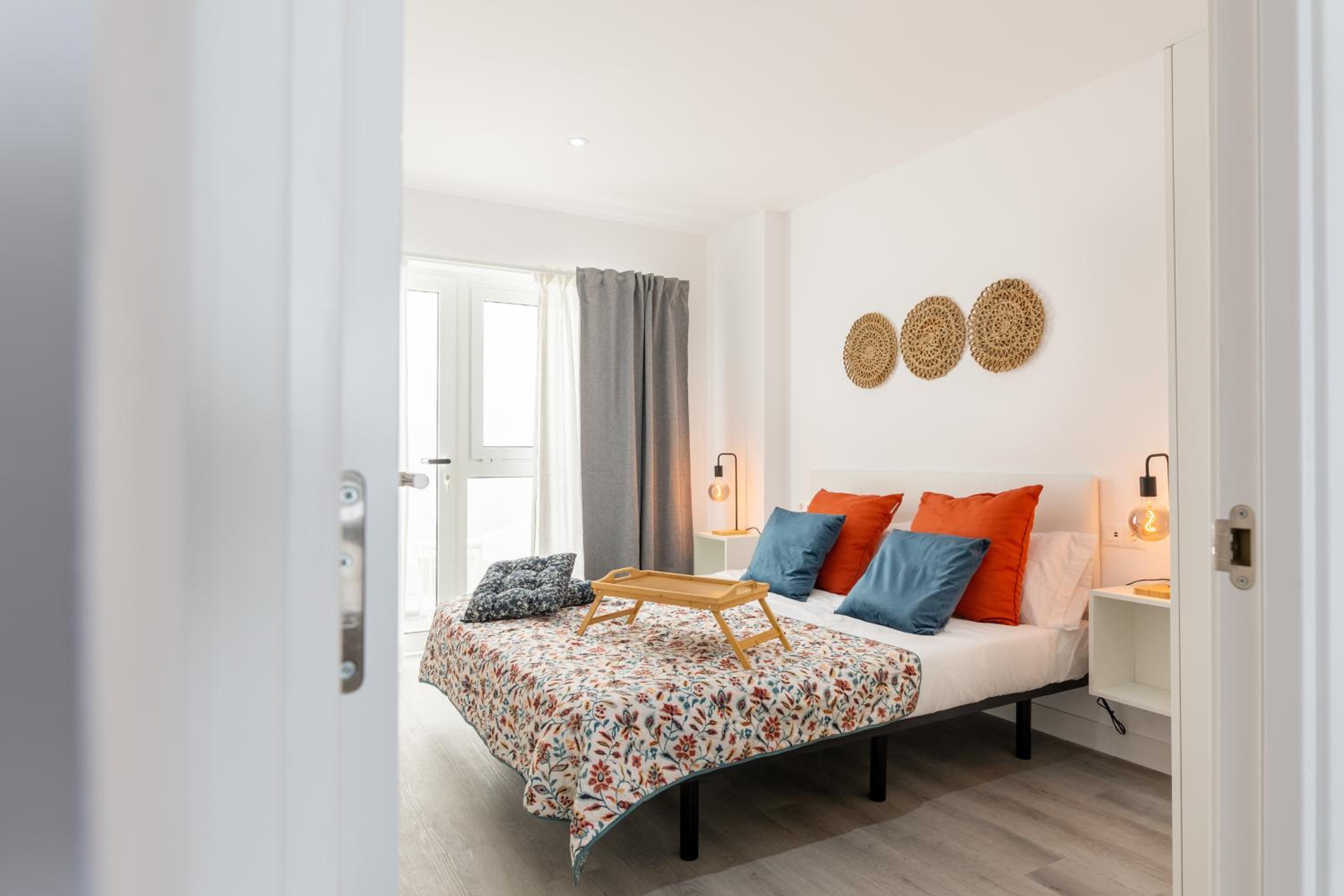 Modern Comfort in the Heart of La Laguna