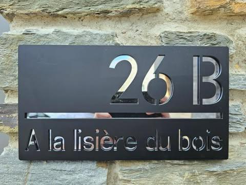 À la lisière du bois