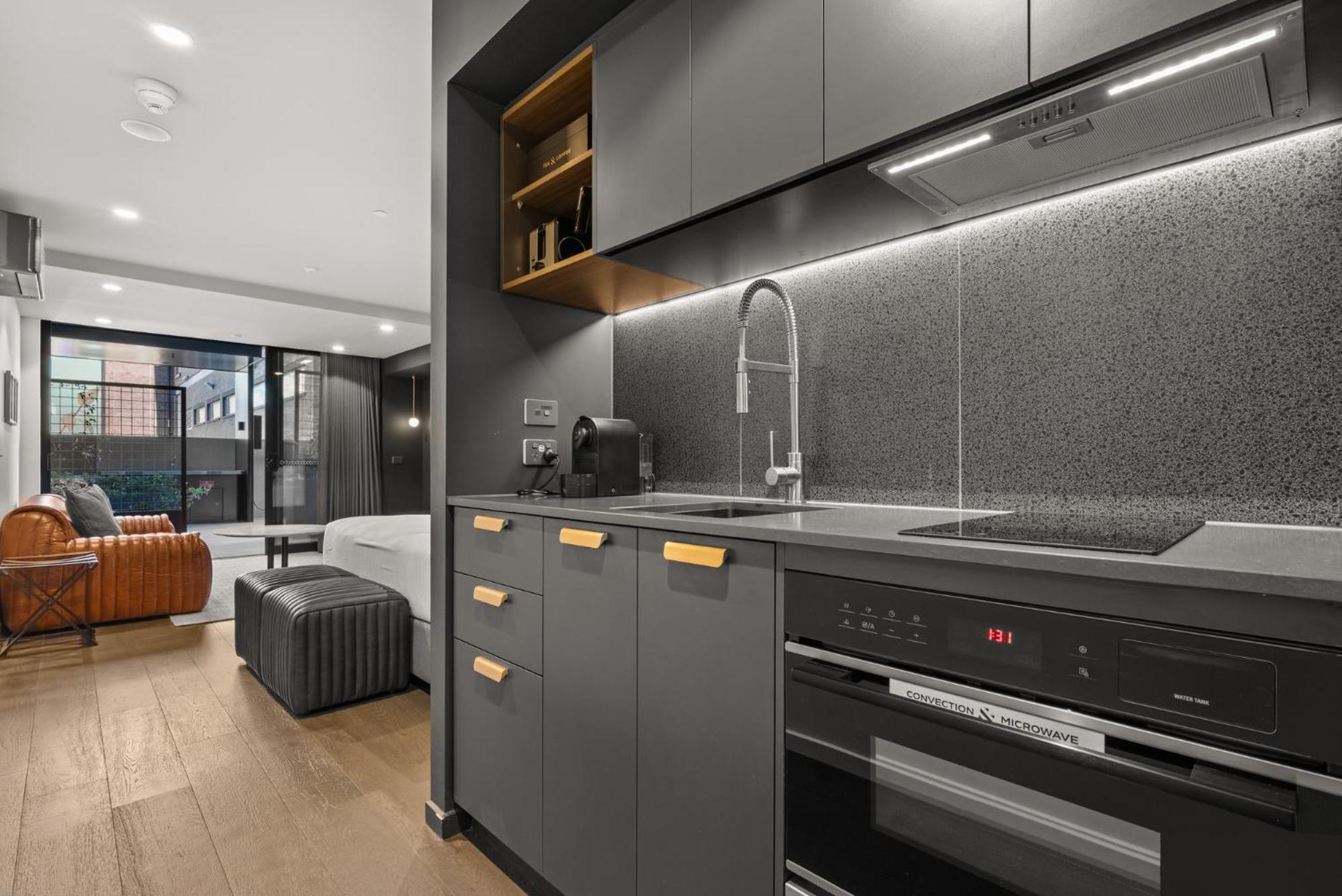Convenient Braddon Studio with Parking