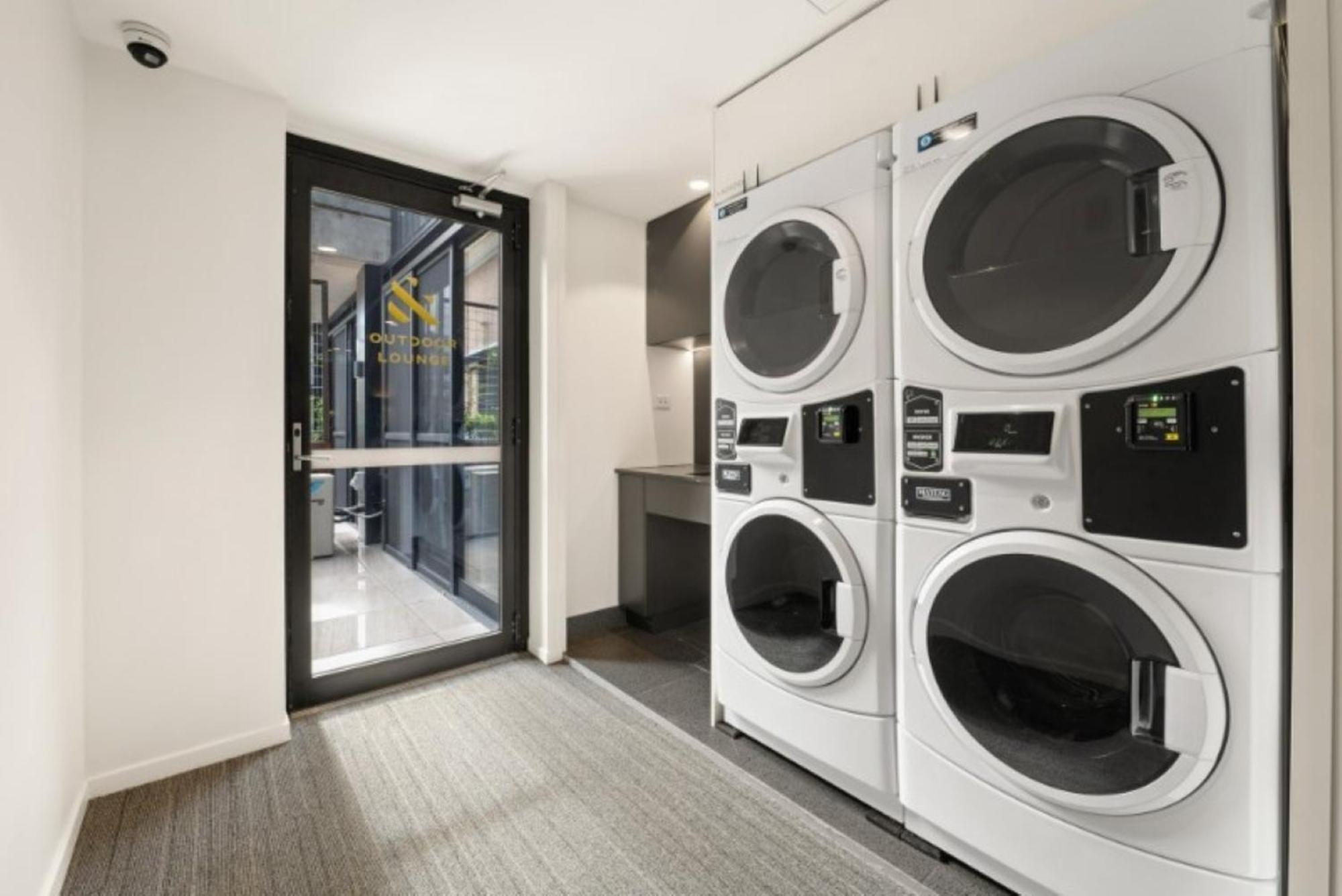 Convenient Braddon Studio with Parking