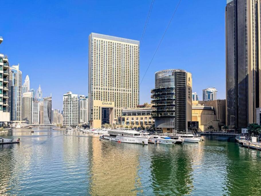 JW Marriott Marina By Luxe Living Collection - Wane By Somiya Infinity Pool