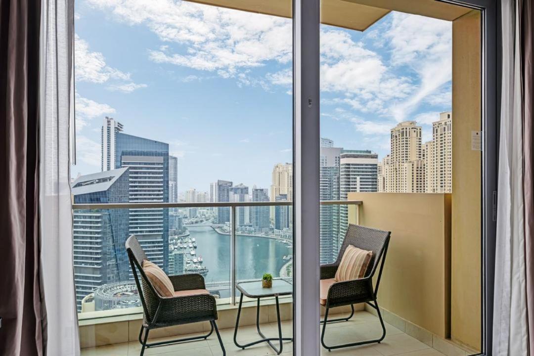 JW Marriott Marina By Luxe Living Collection - Wane By Somiya Infinity Pool