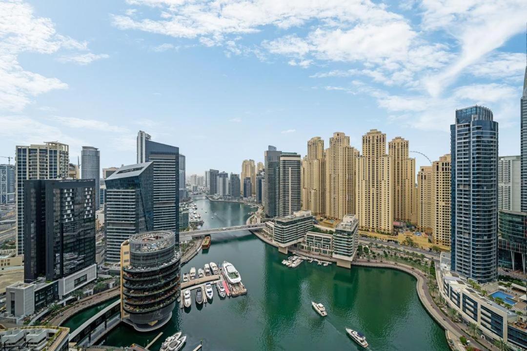JW Marriott Marina By Luxe Living Collection - Wane By Somiya Infinity Pool