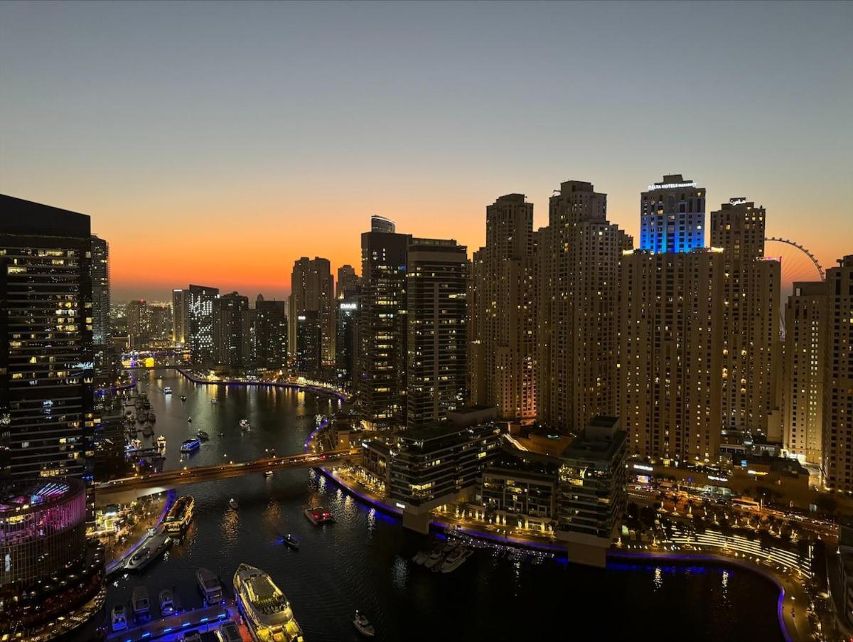 JW Marriott Marina By Luxe Living Collection - Wane By Somiya Infinity Pool