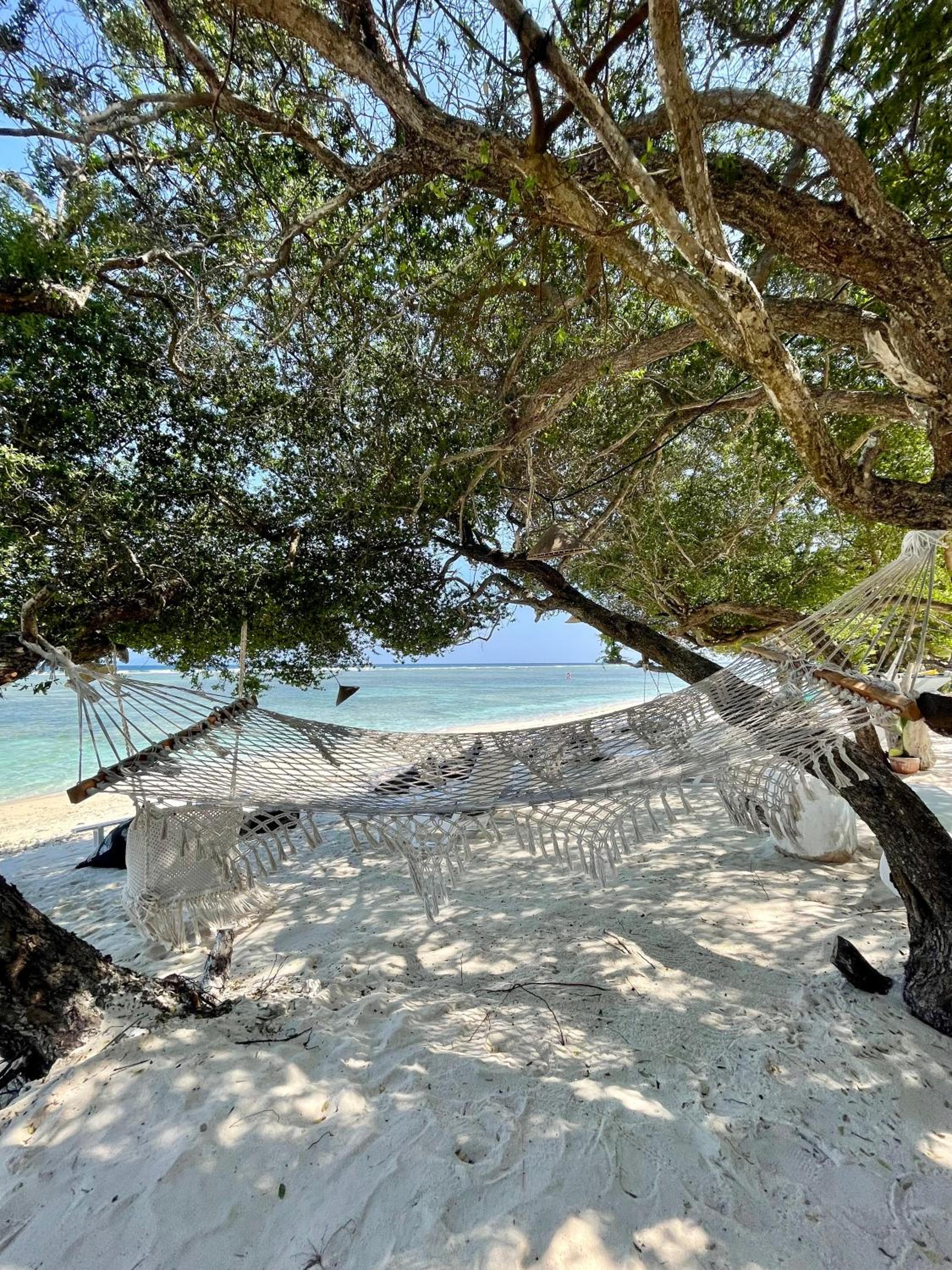 Ubuntu Glamping - Adult Campers Only