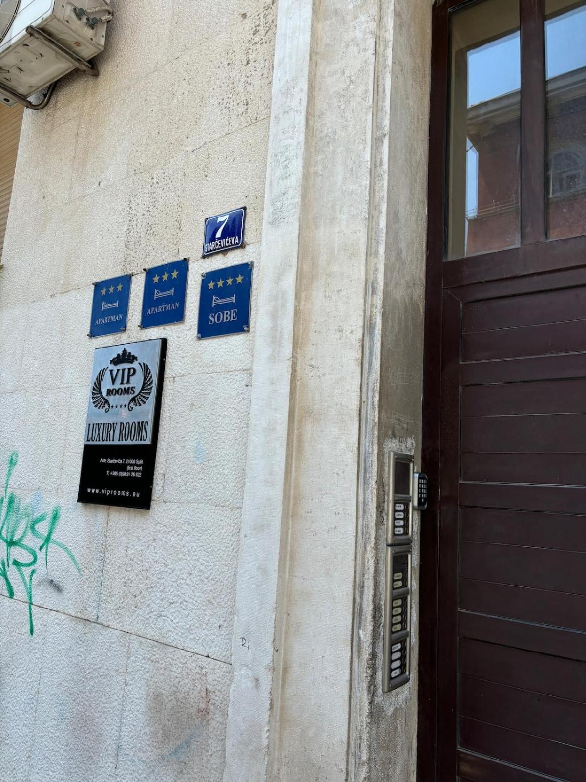 Studio Ljuba Cozy Modern Escape in Split